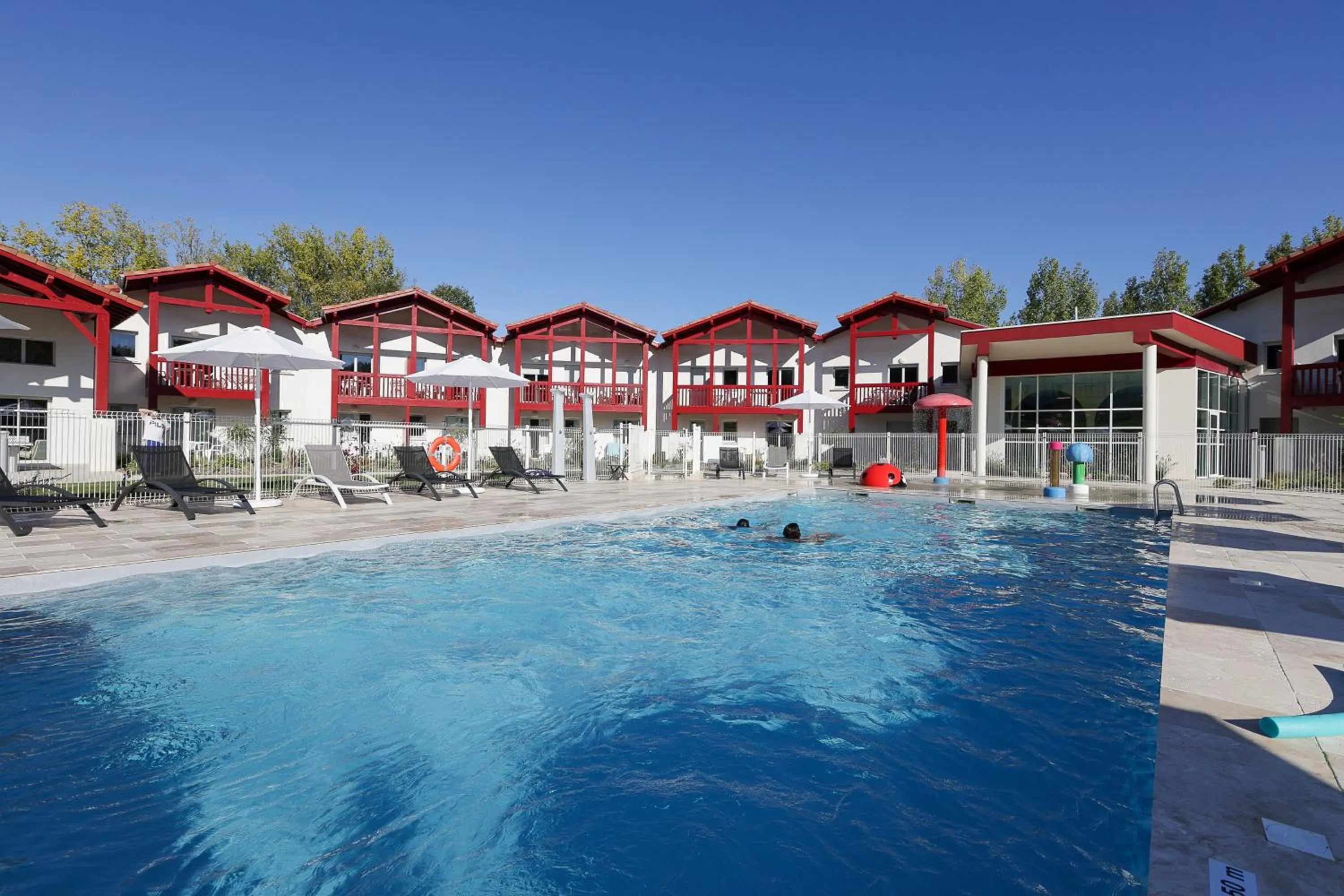 Swimming pool in Résidence Néméa Le Domaine d'Uhaina