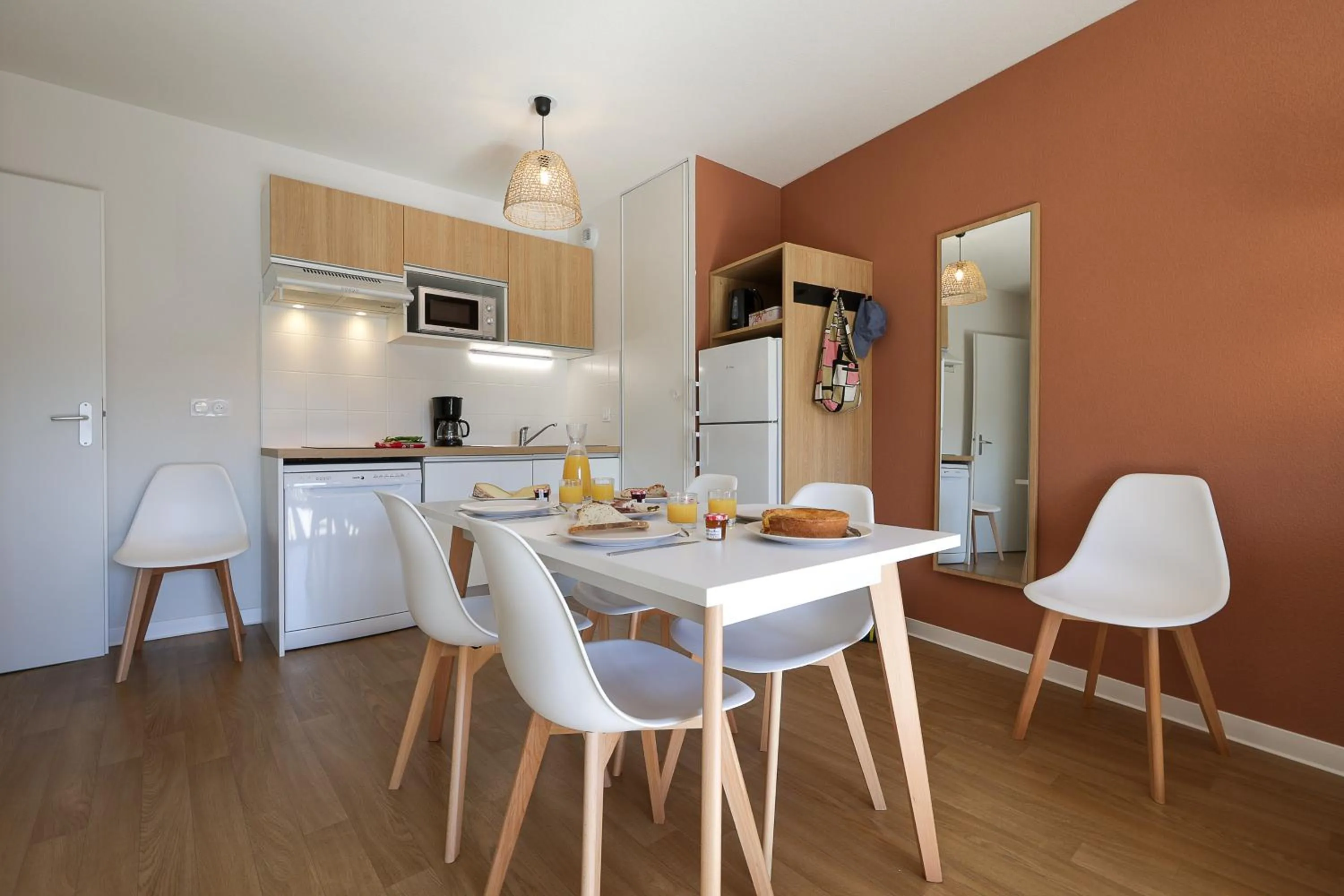 Kitchen or kitchenette in Résidence Néméa Le Domaine d'Uhaina