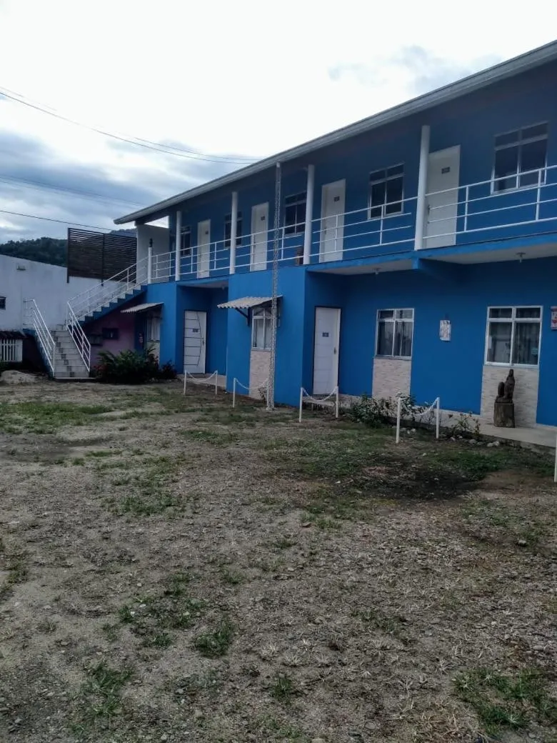Property building in Pousada Flor de Liz