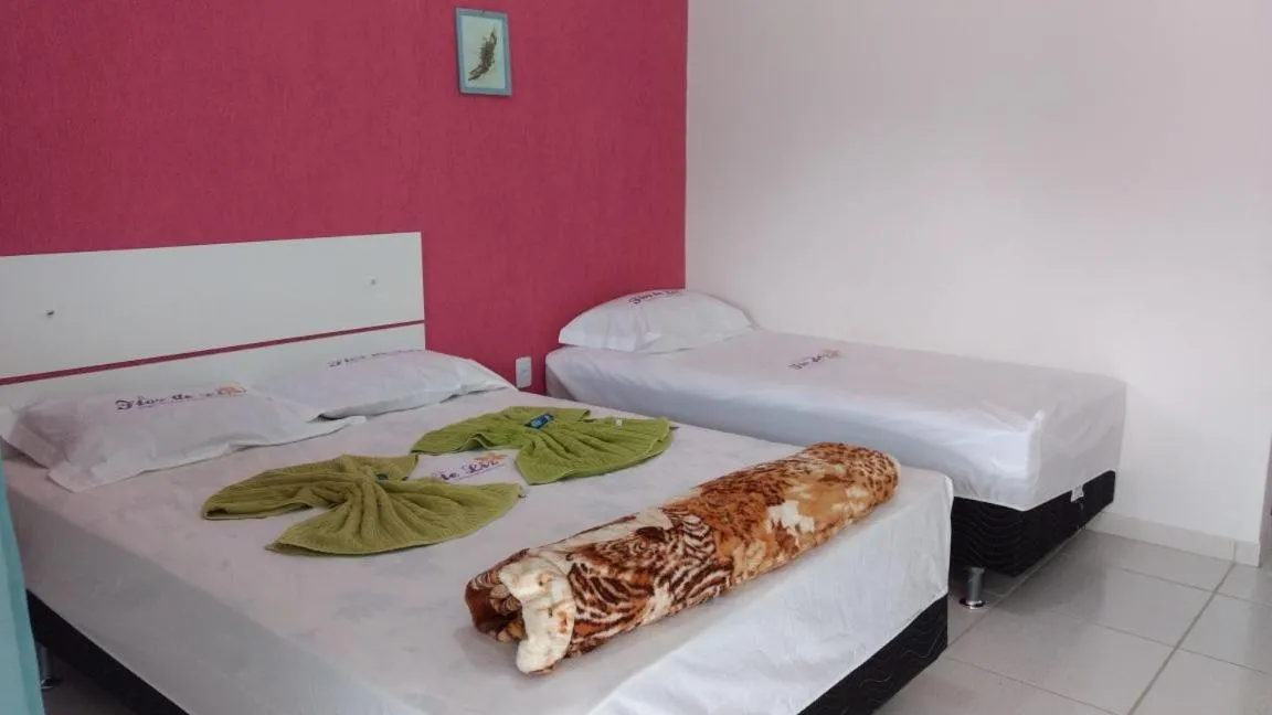 Bedroom, Bed in Pousada Flor de Liz