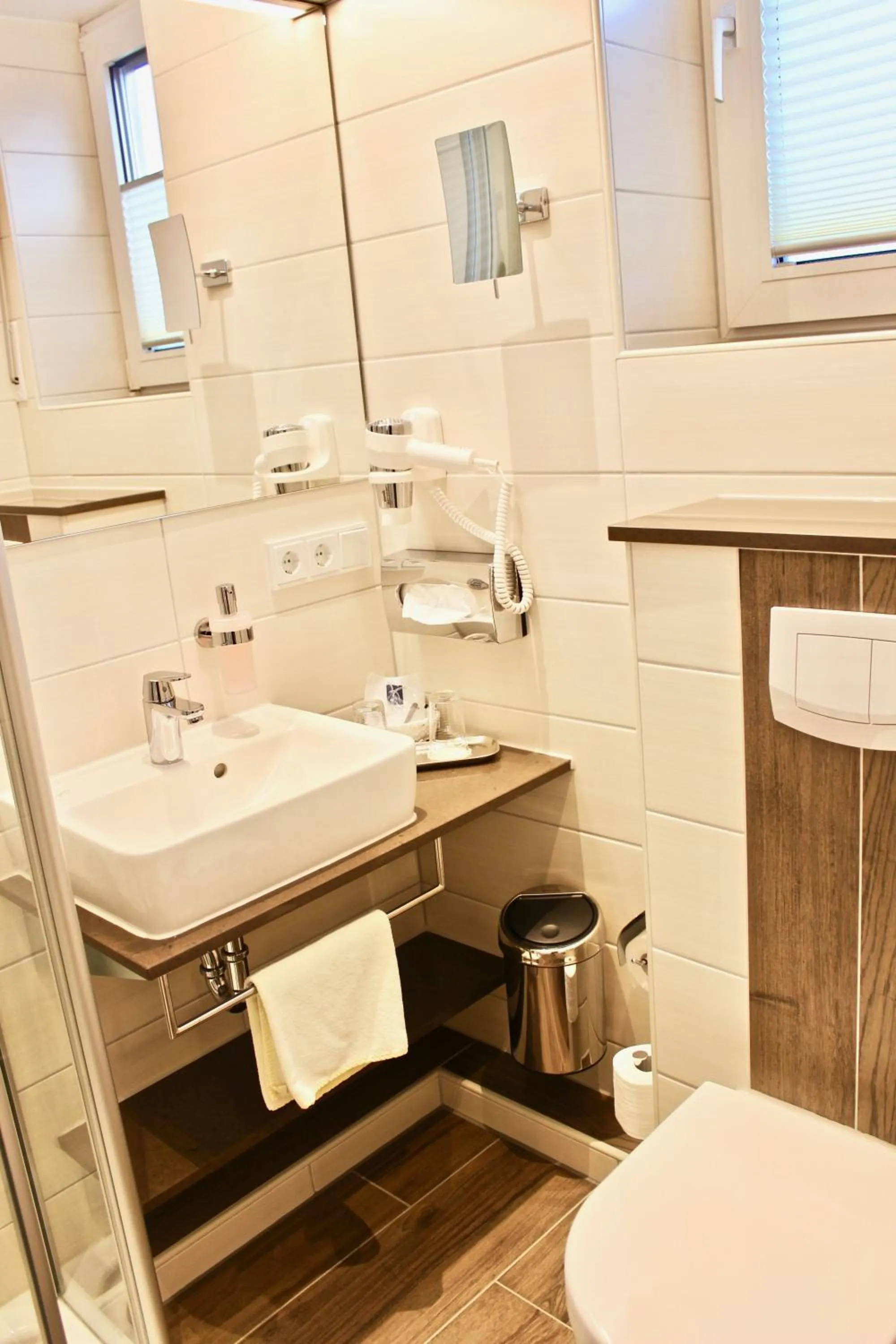 Bathroom in Zum Schwarzen Bären