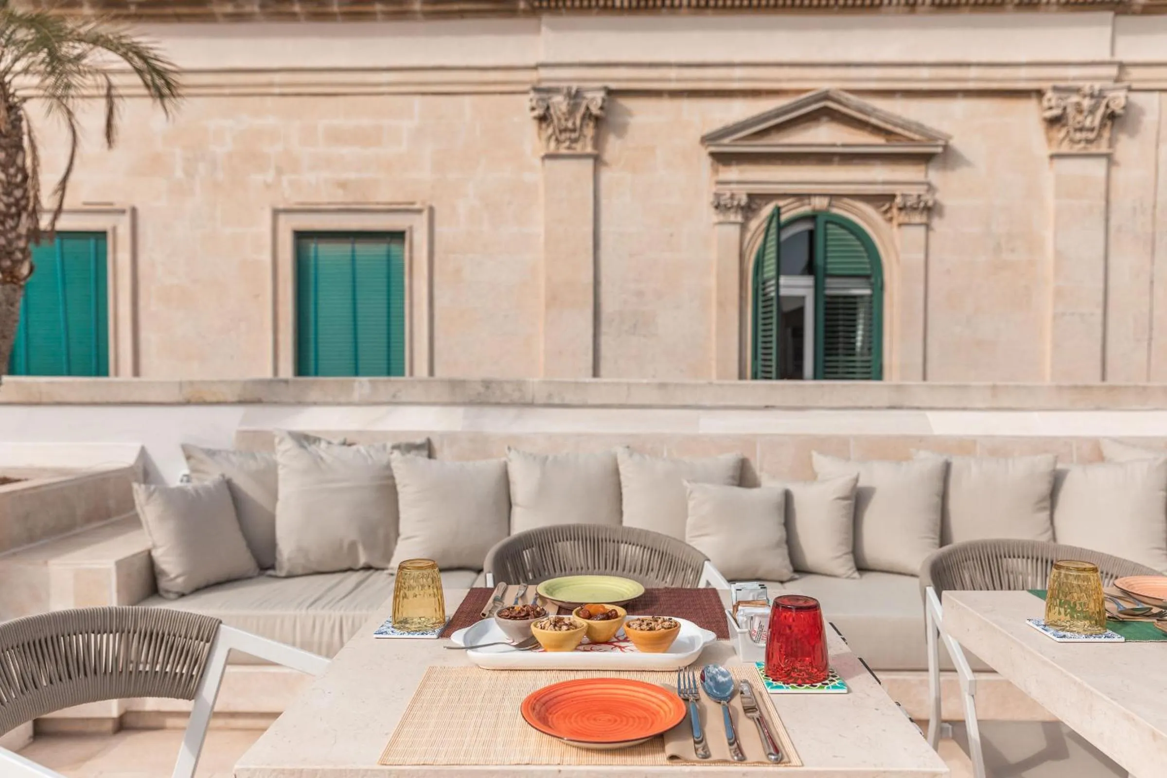 Balcony/Terrace in Palazzo Lecce - Epoca Collection