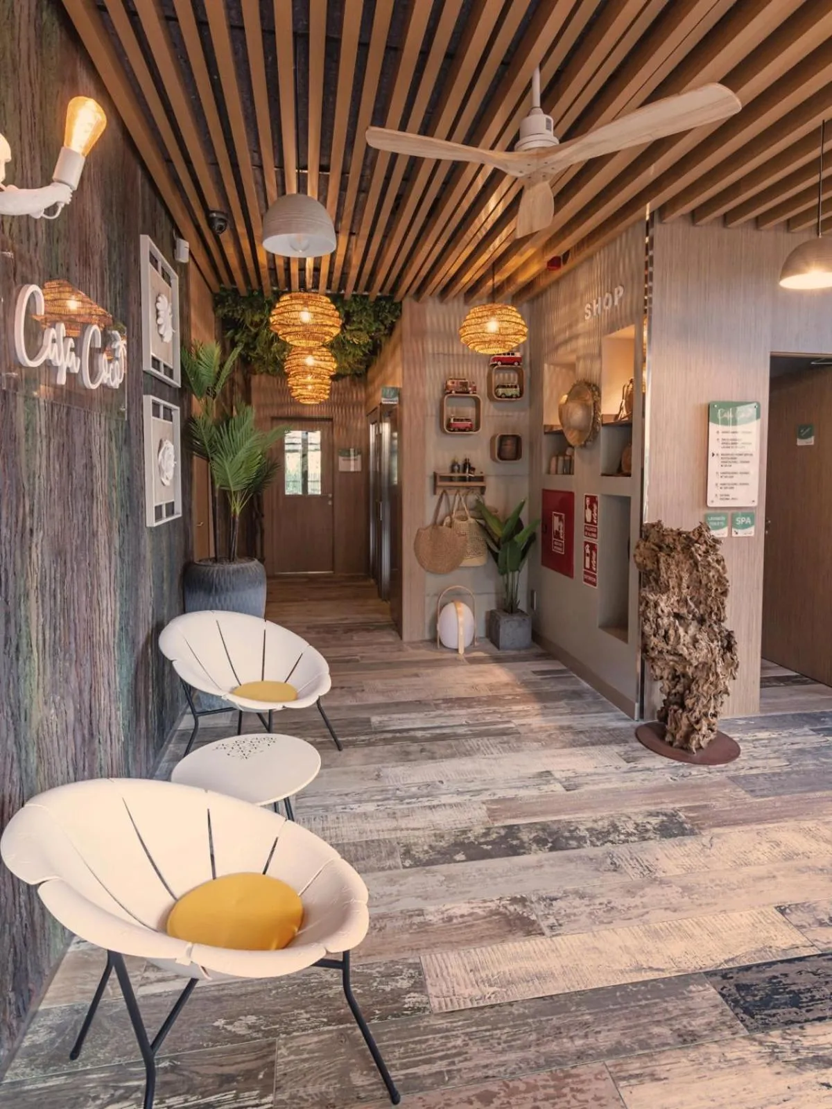 Lobby or reception in Casa Coco Boutique Hotel & Spa 4*S - Adults Only