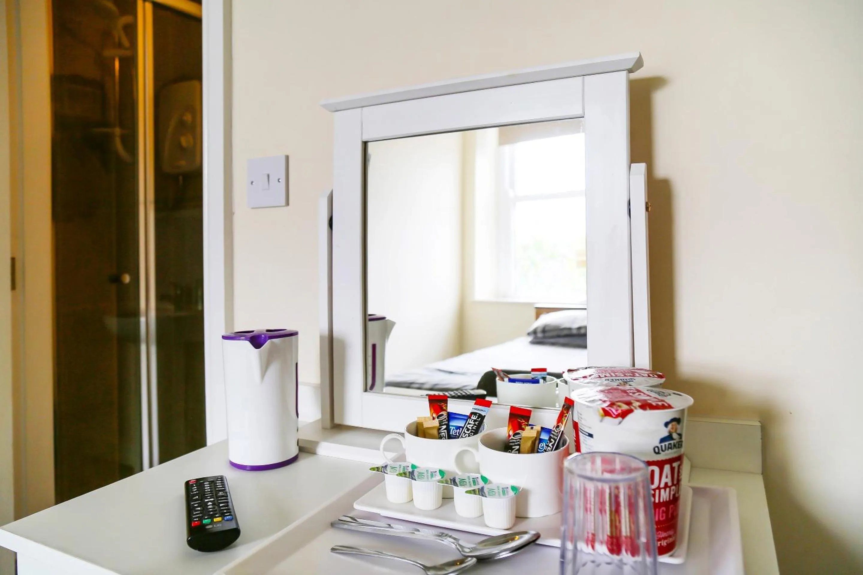 Bathroom in OYO Castle Hotel, Accrington