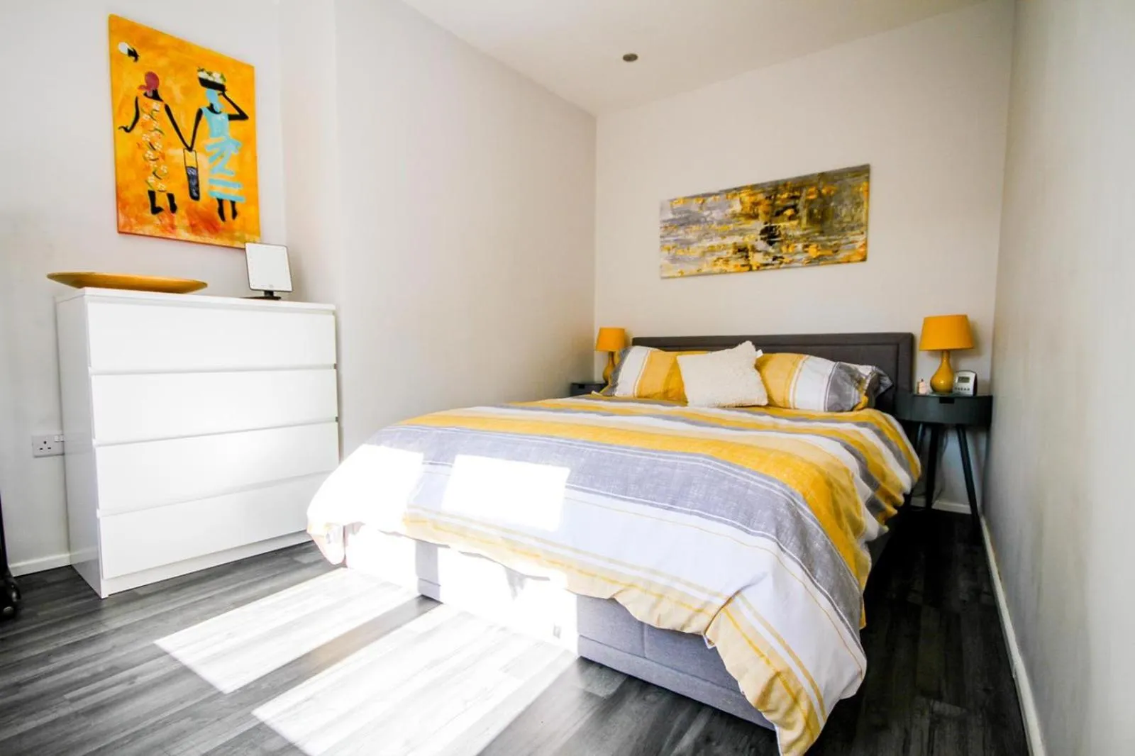 Bedroom, Bed in Self-Contained Holiday Accommodation in the Heart of Easingwold with Parking