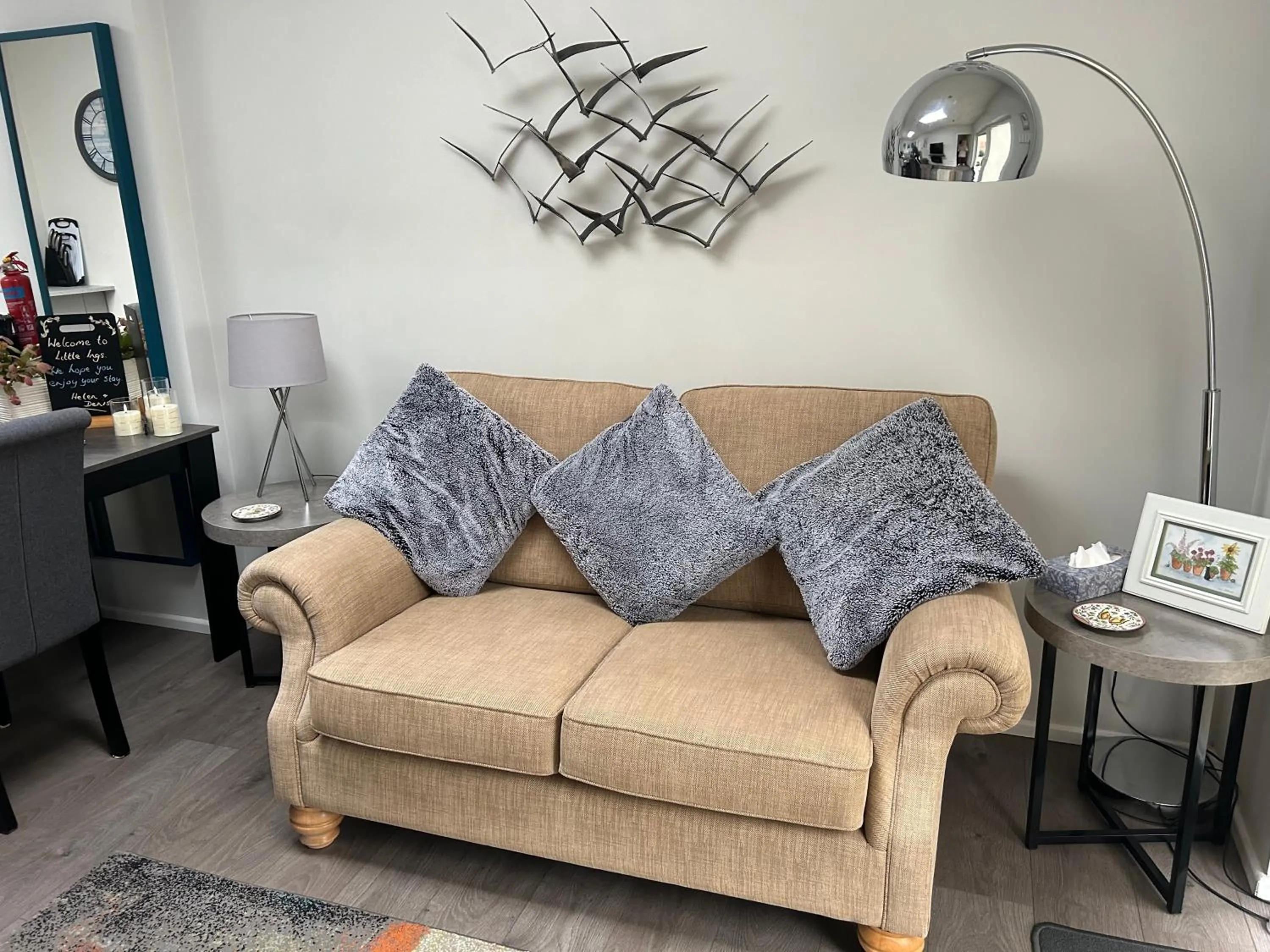 Living room in Self-Contained Holiday Accommodation in the Heart of Easingwold with Parking