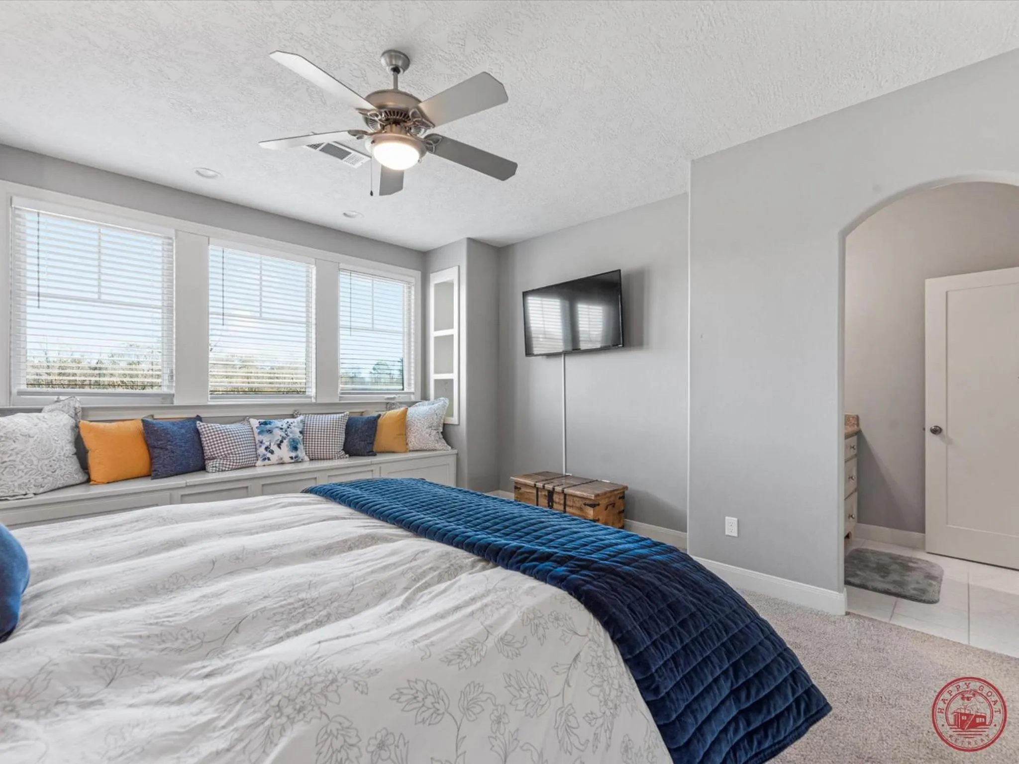 Bed in Happy Goat Retreat