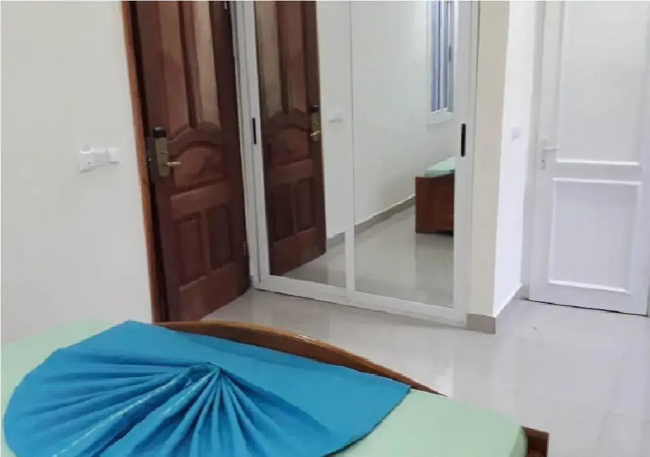 HOTEL-LE-PARISIEN HOTEL-LE-PARISIEN