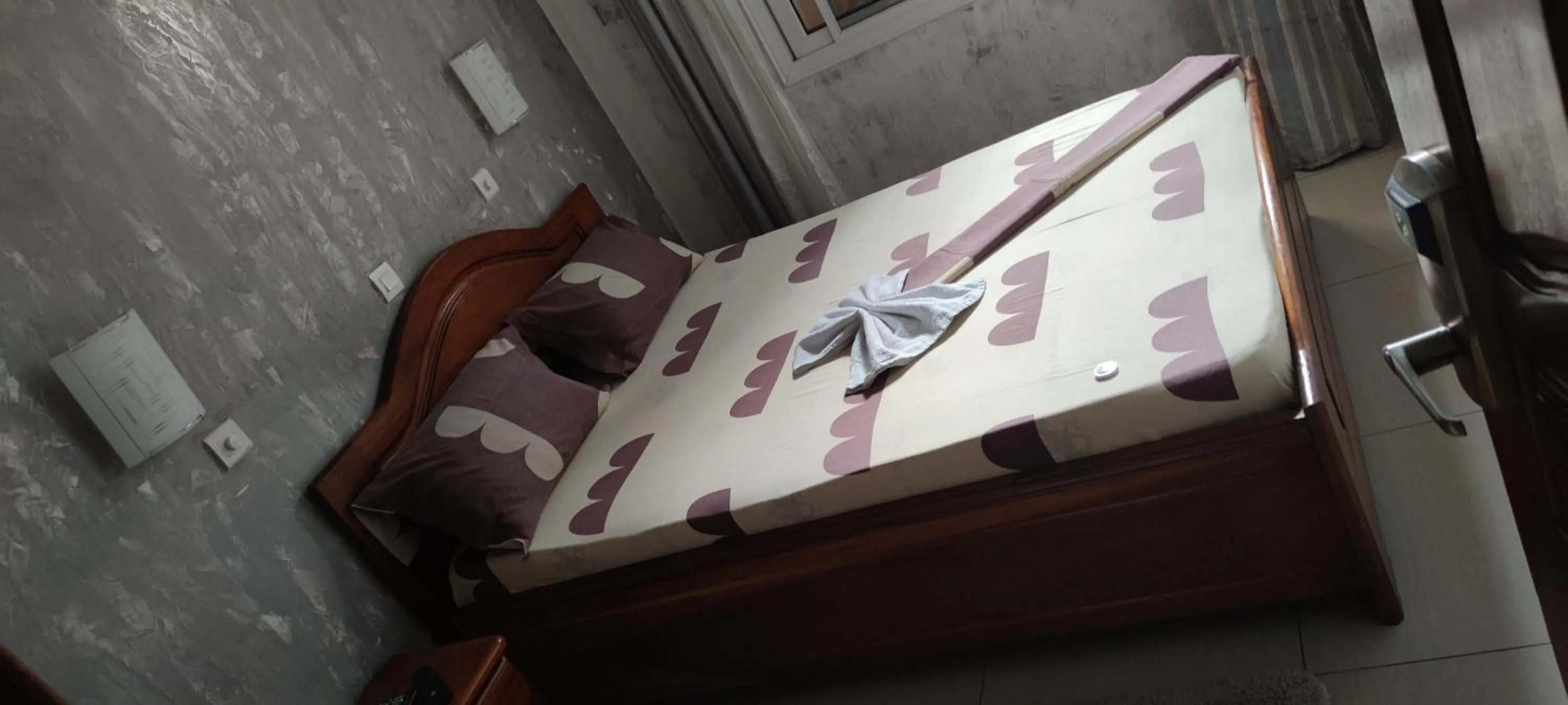 Bedroom, Bed in HOTEL-LE-PARISIEN