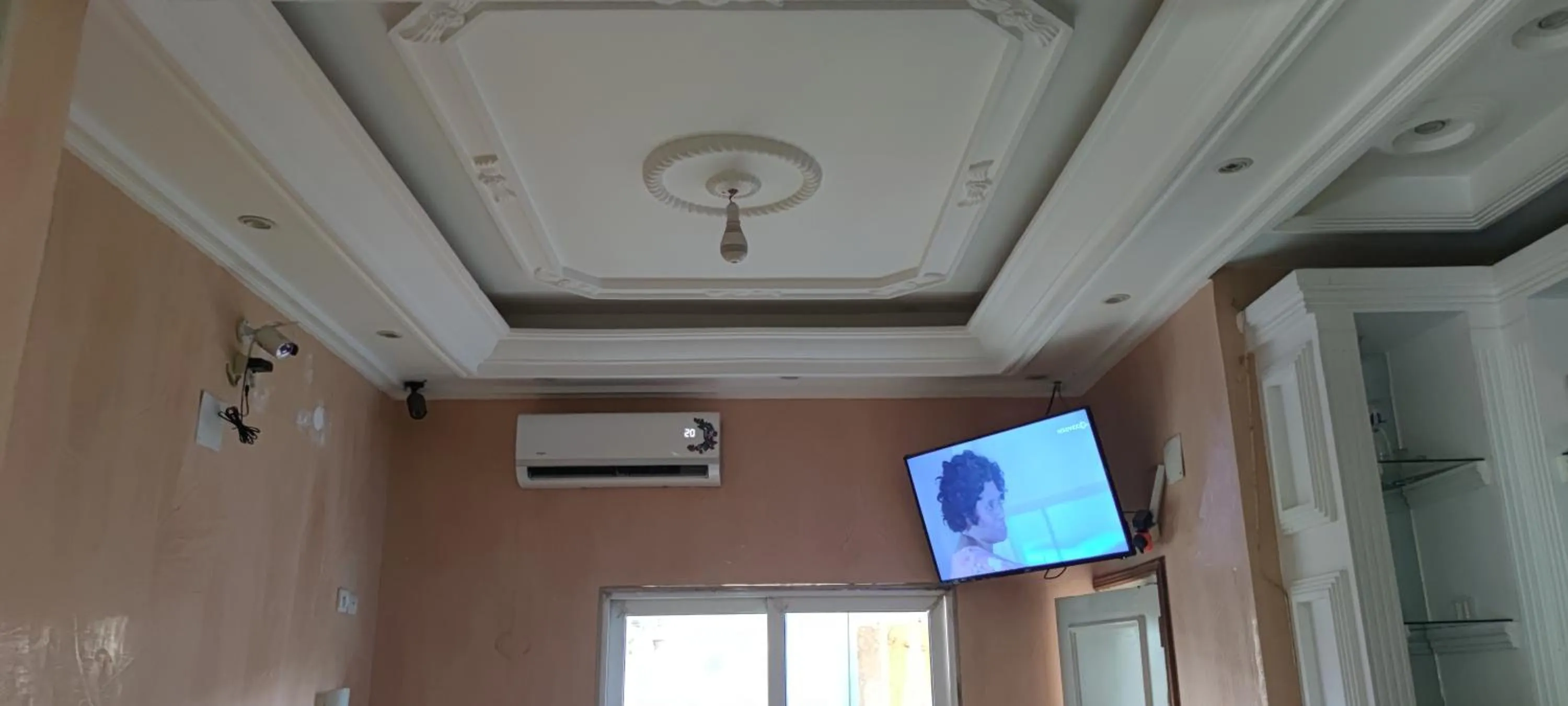 Communal lounge/ TV room in HOTEL-LE-PARISIEN