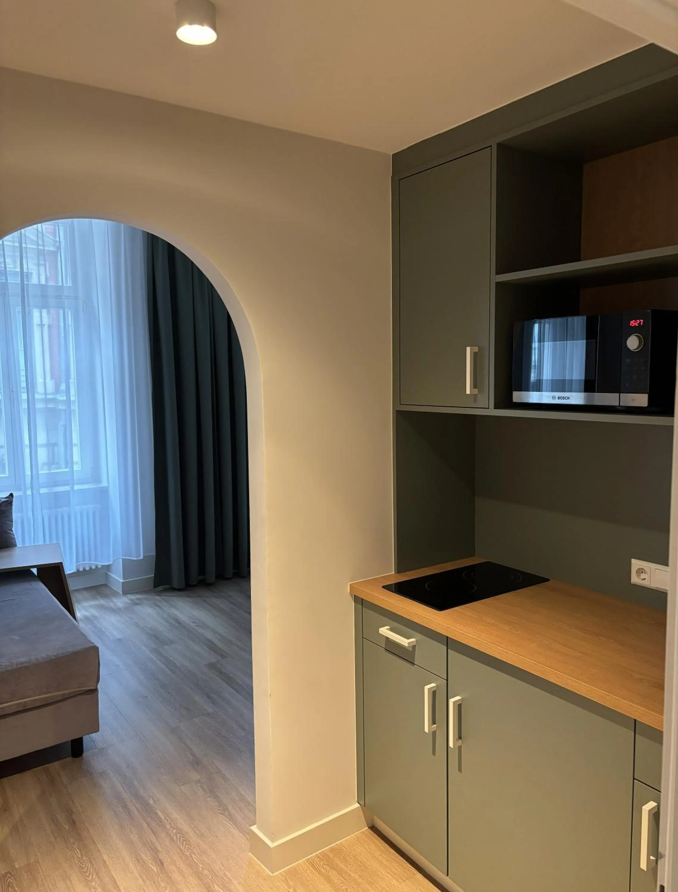 Kitchen or kitchenette in Gästehaus Centro in Konstanz