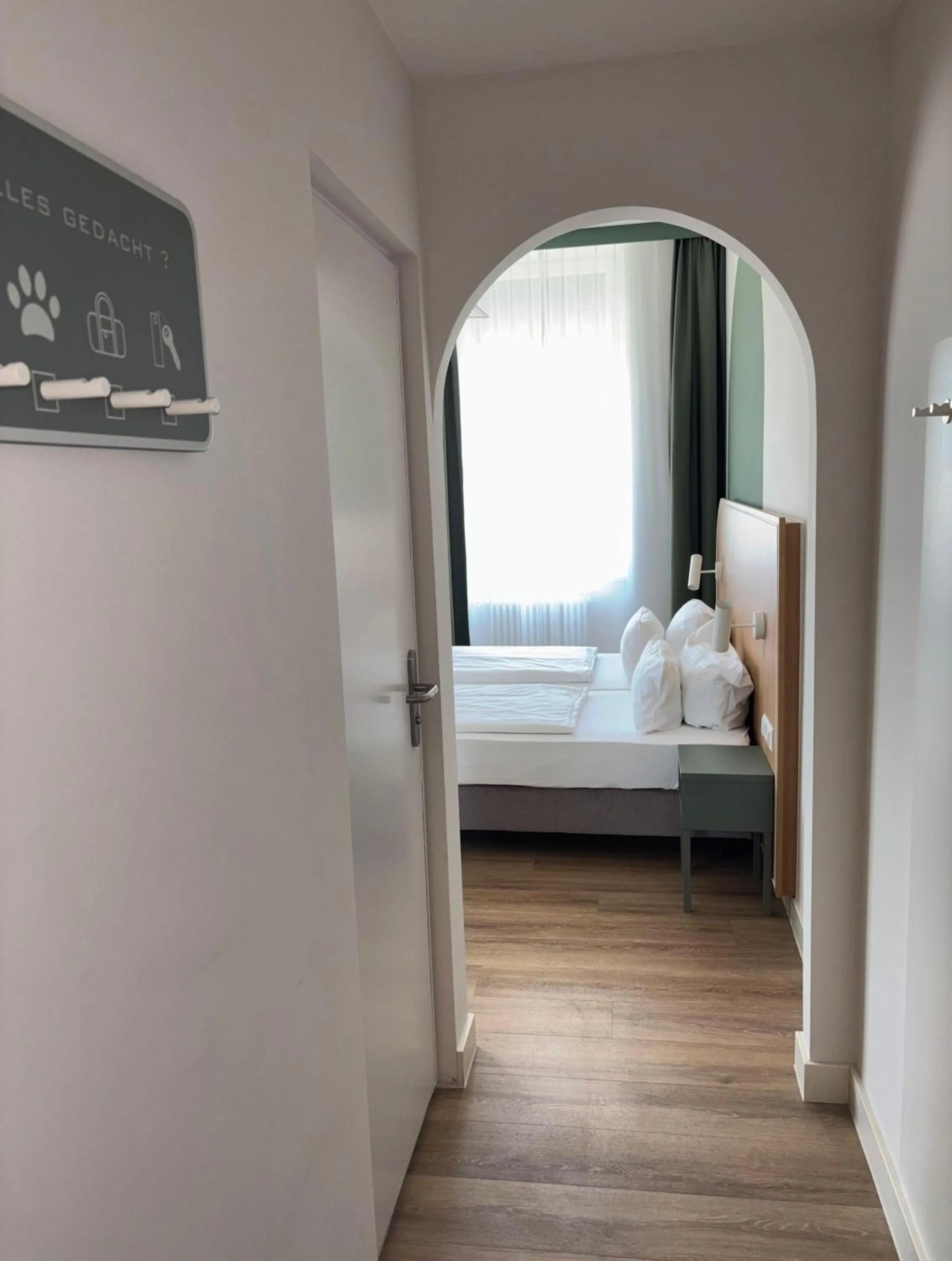 Bed in Gästehaus Centro in Konstanz