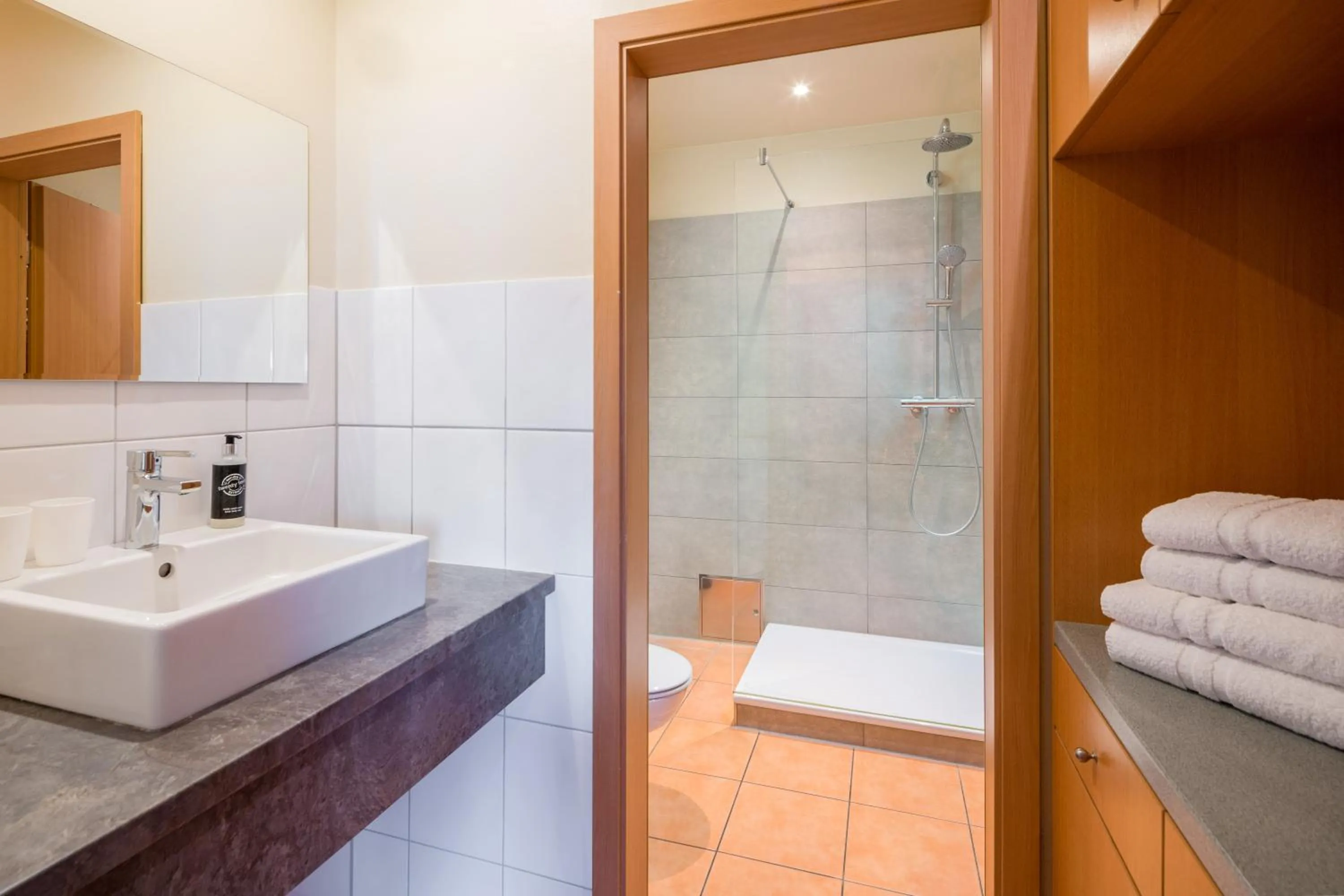 Bathroom in Villa Beachside