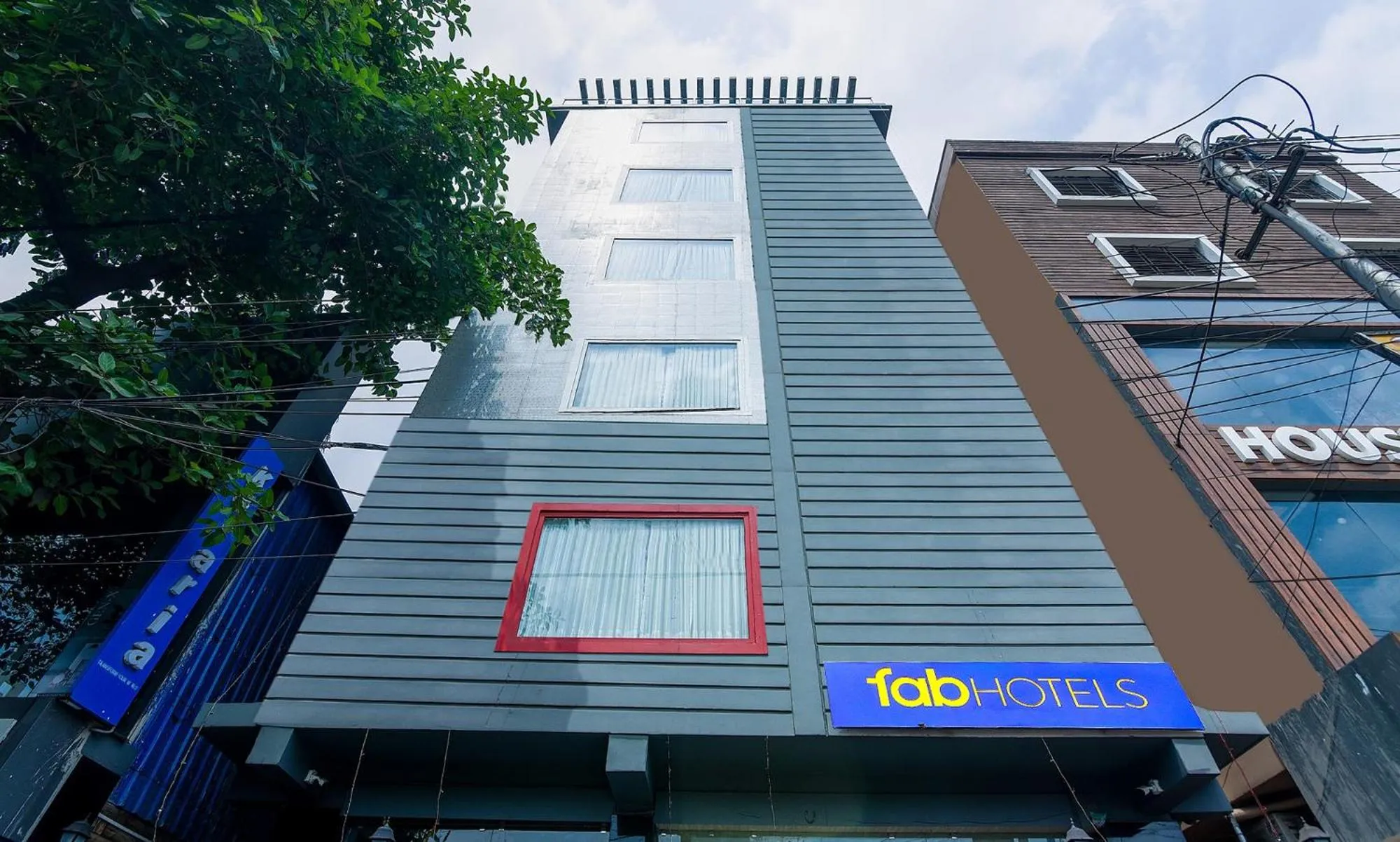 Property building in FabHotel Clive Regency Lovelock - Nr Kolkata Airport