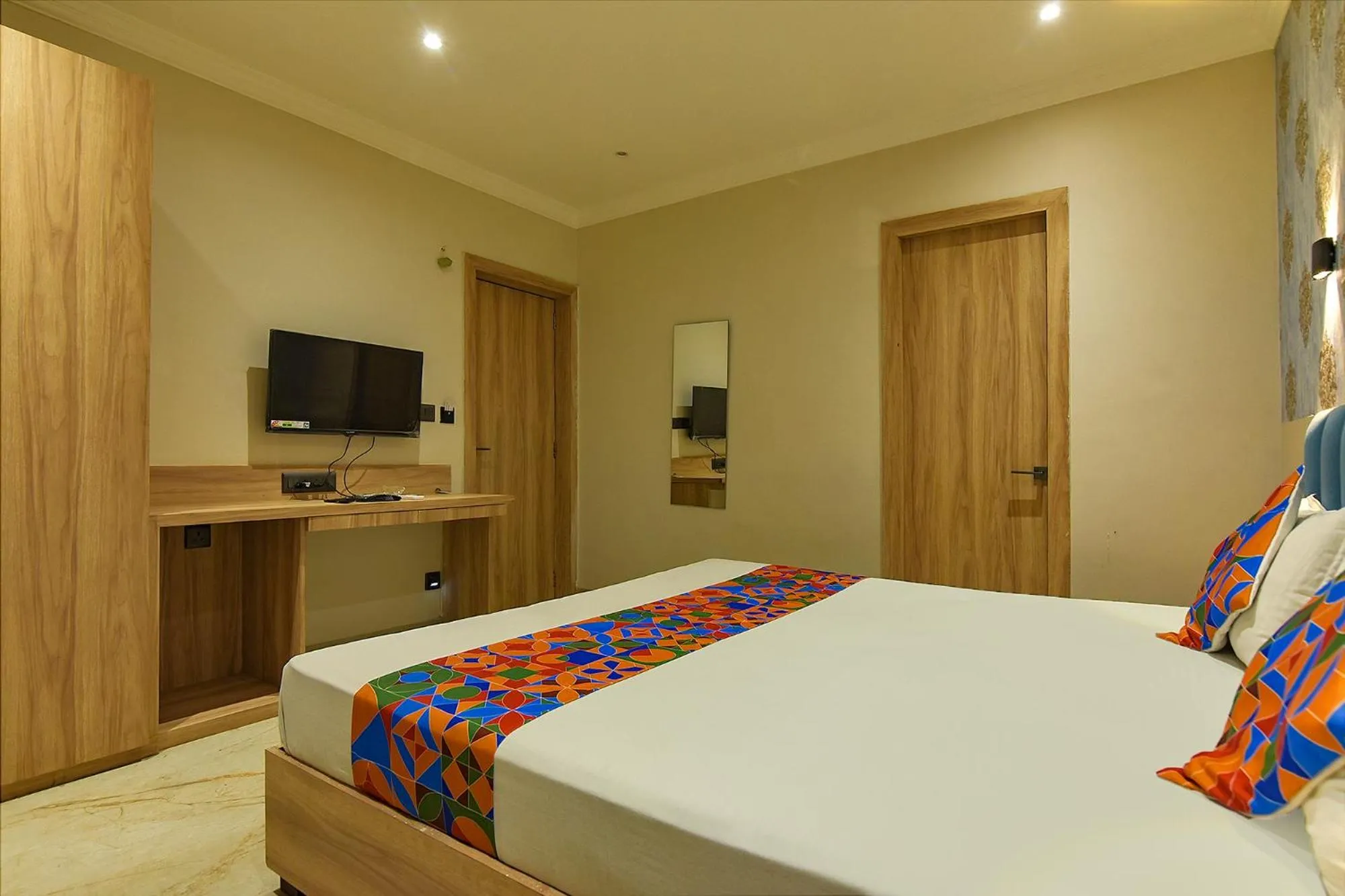 Bedroom in FabHotel Clive Regency Lovelock - Nr Kolkata Airport