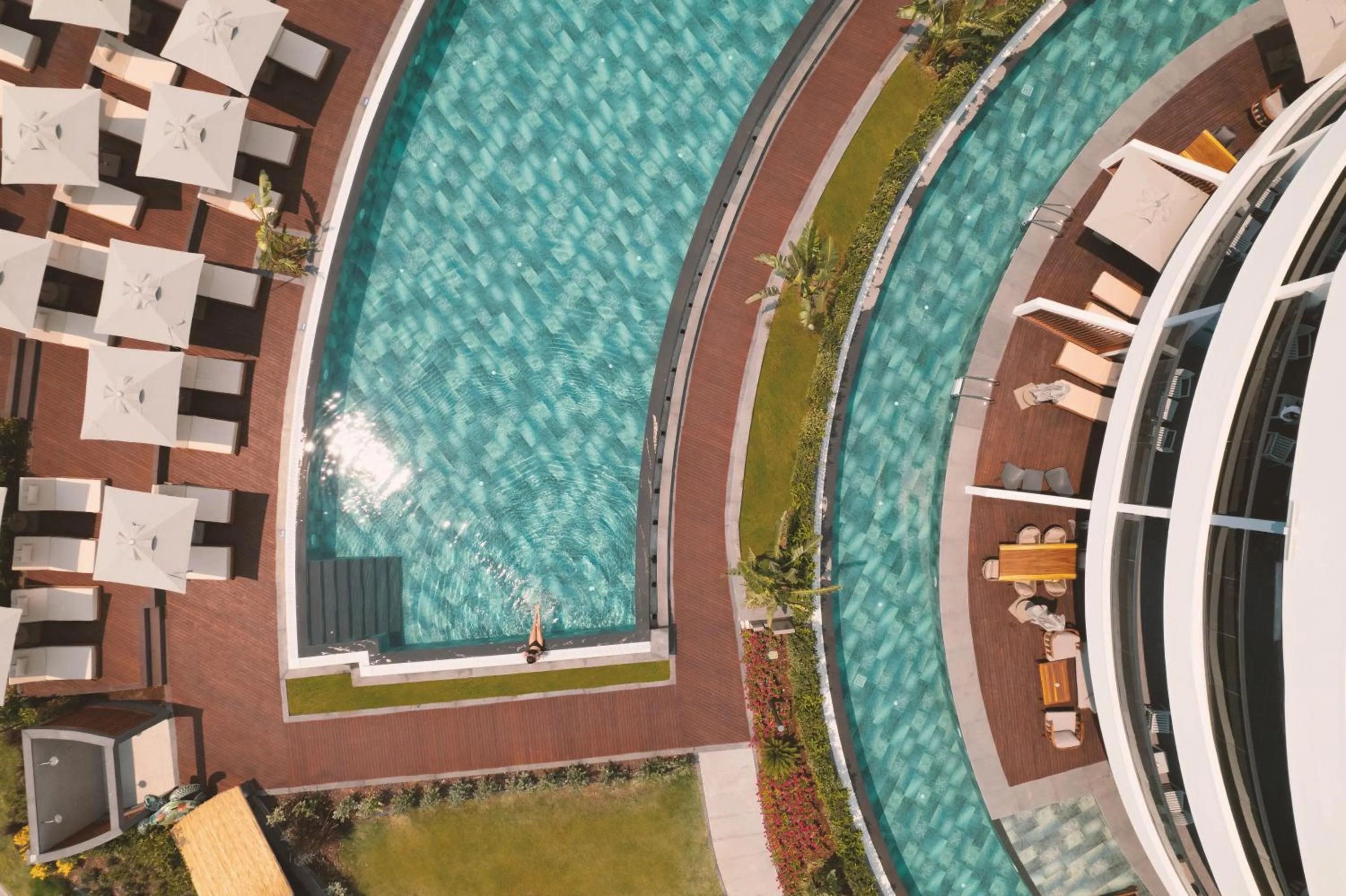 Pool view in Liu Resorts