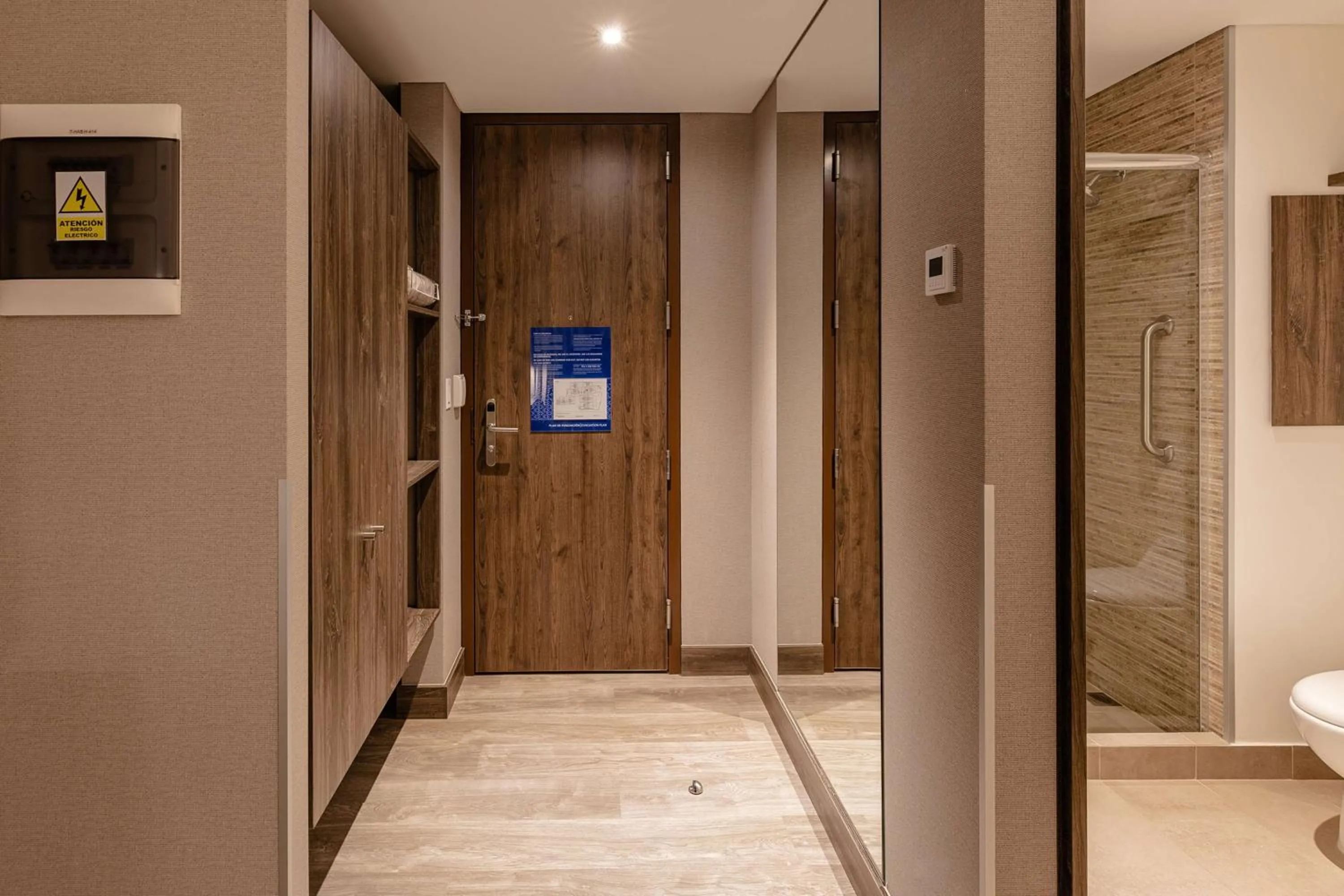 Photo of the whole room in Hampton by Hilton Arequipa