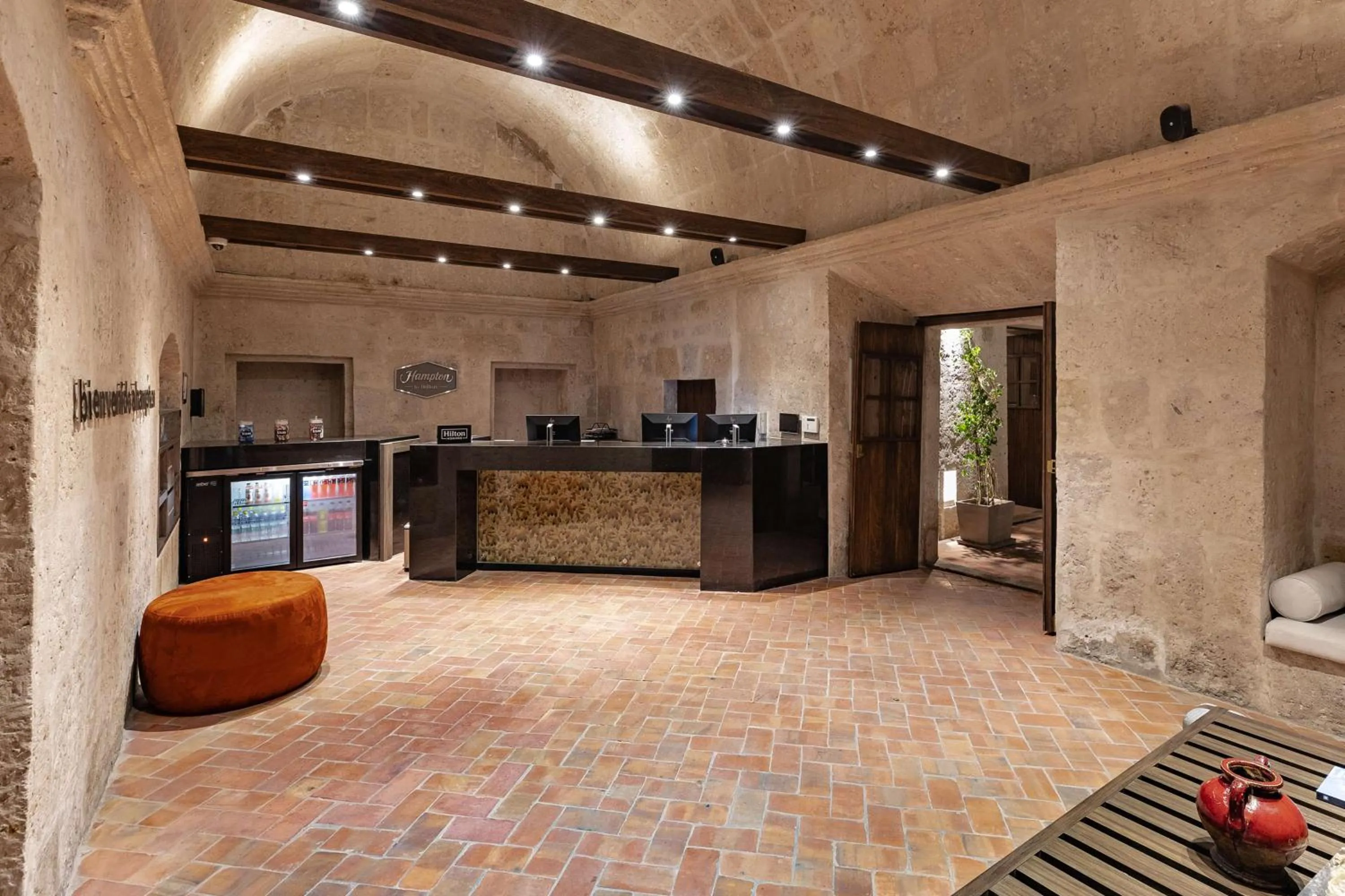 Lobby or reception in Hampton by Hilton Arequipa