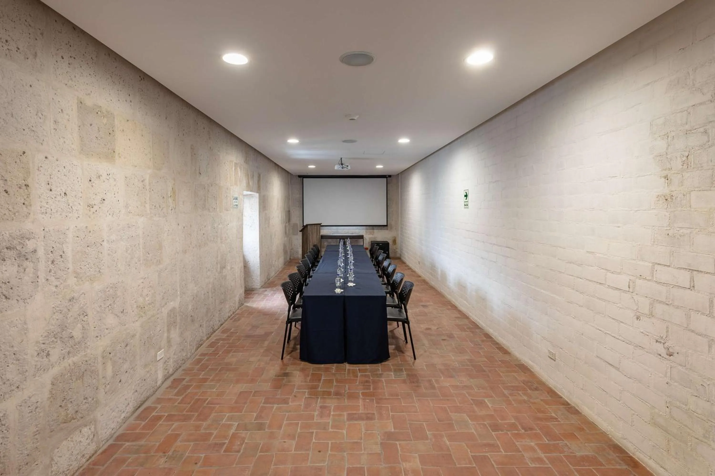 Meeting/conference room in Hampton by Hilton Arequipa