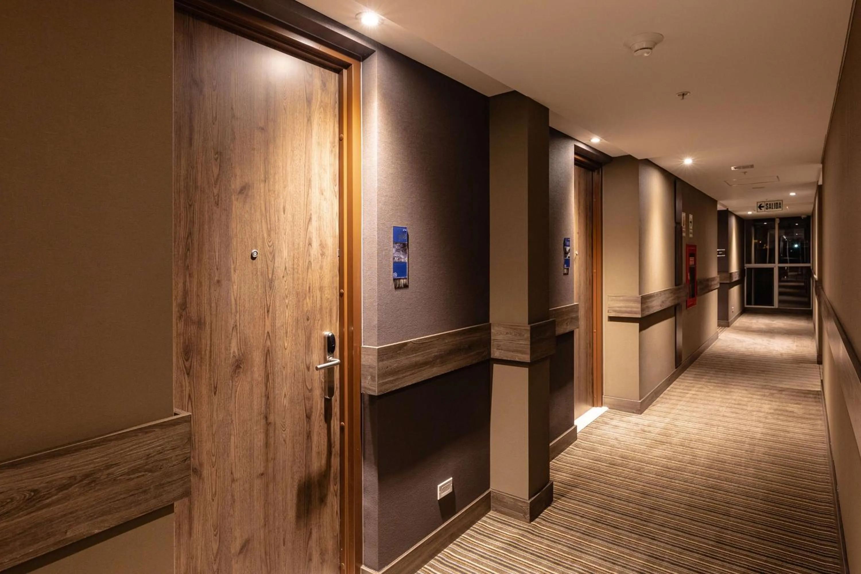 Photo of the whole room in Hampton by Hilton Arequipa