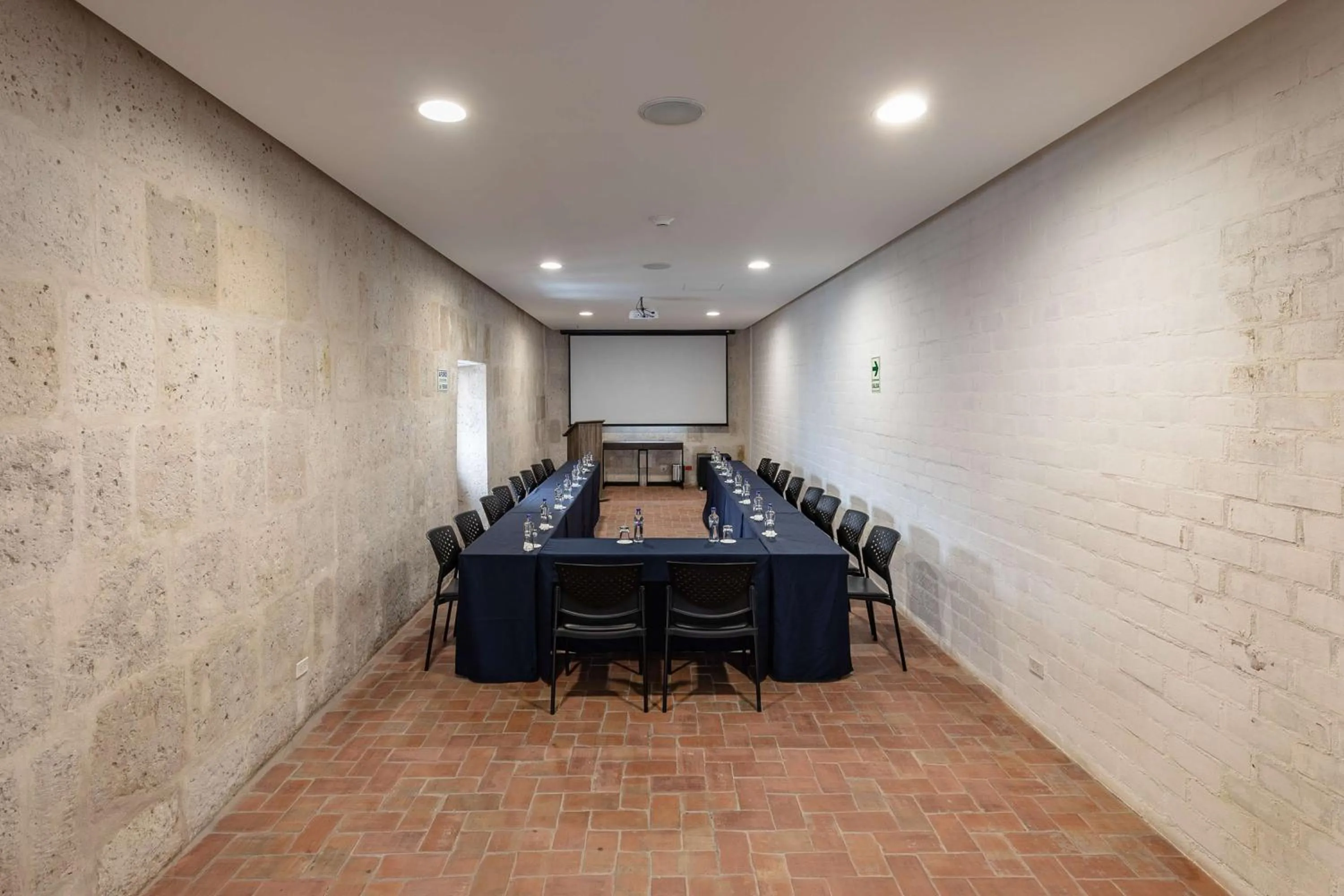 Meeting/conference room in Hampton by Hilton Arequipa