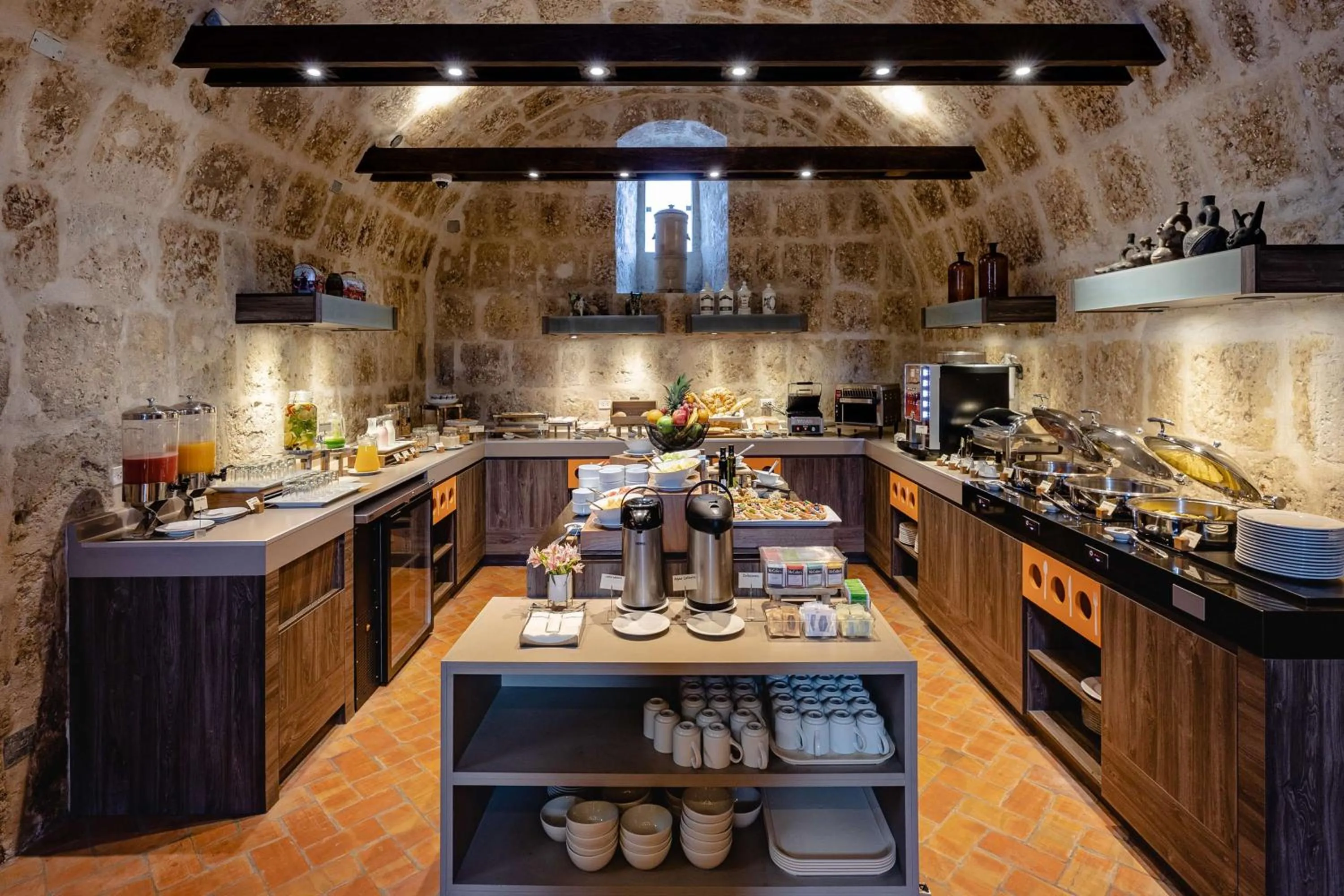 Breakfast in Hampton by Hilton Arequipa