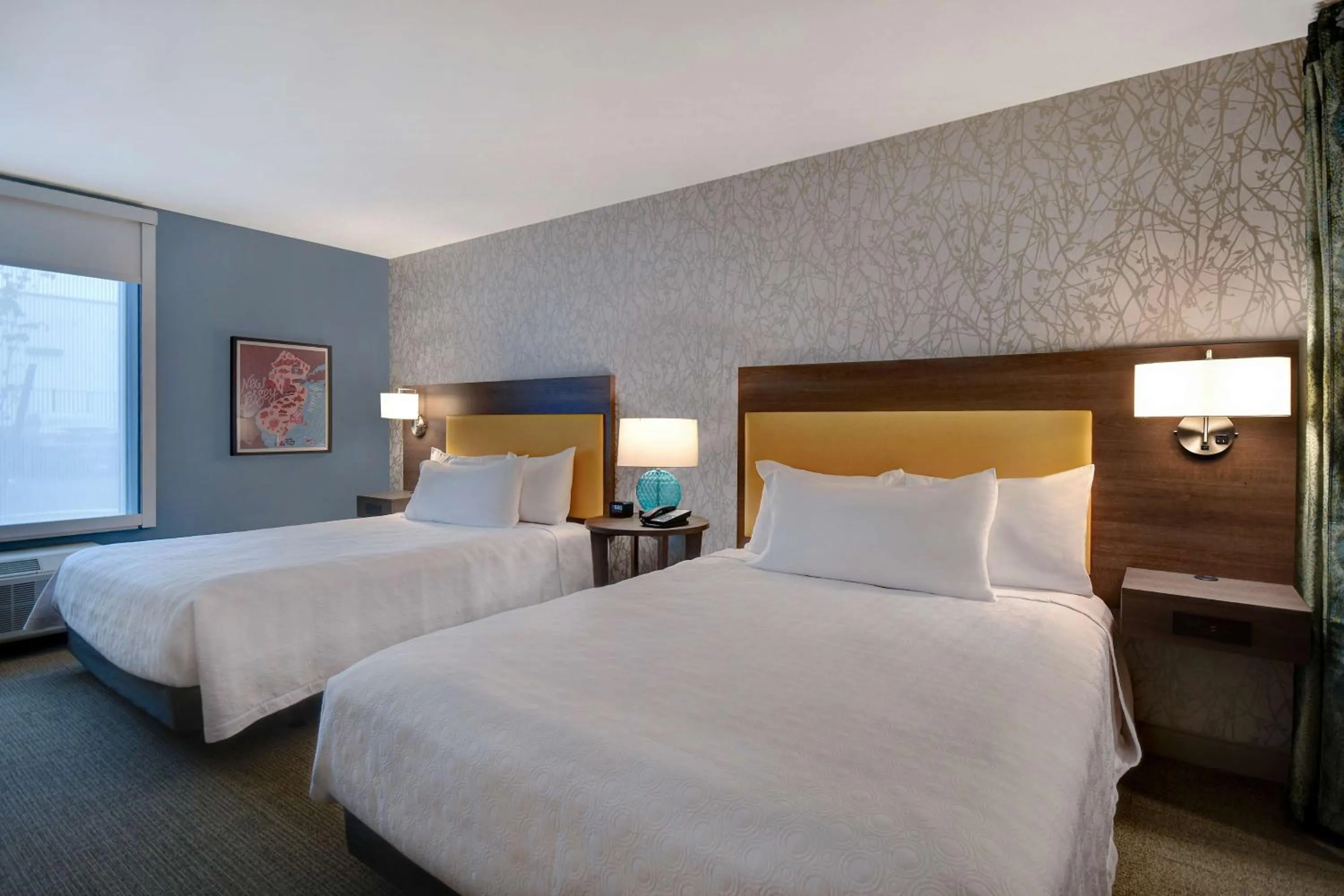 Bed in Home2 Suites East Hanover, NJ