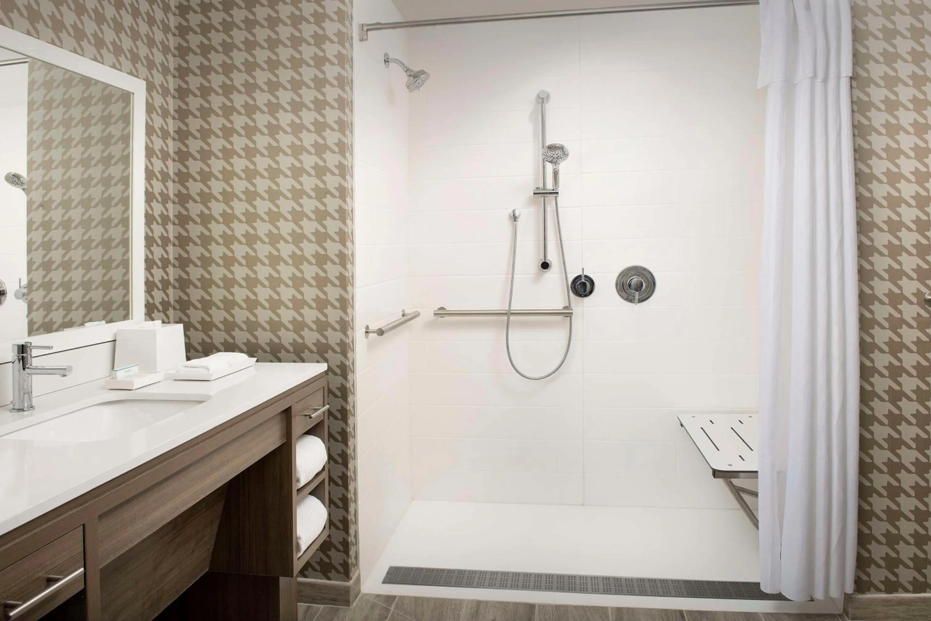 Bathroom in Home2 Suites by Hilton Fort Myers Airport