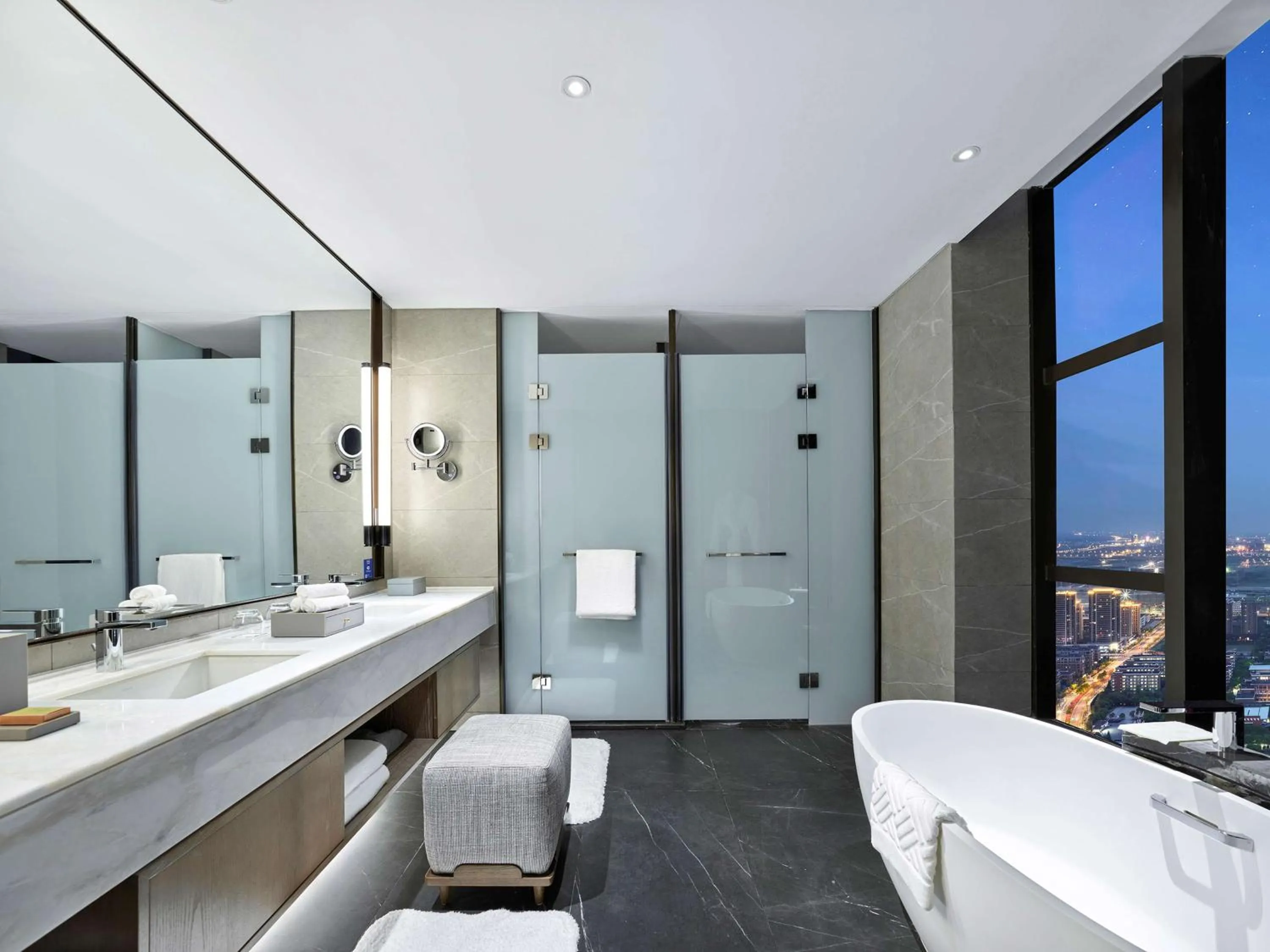Bathroom in Hilton Jiaxing