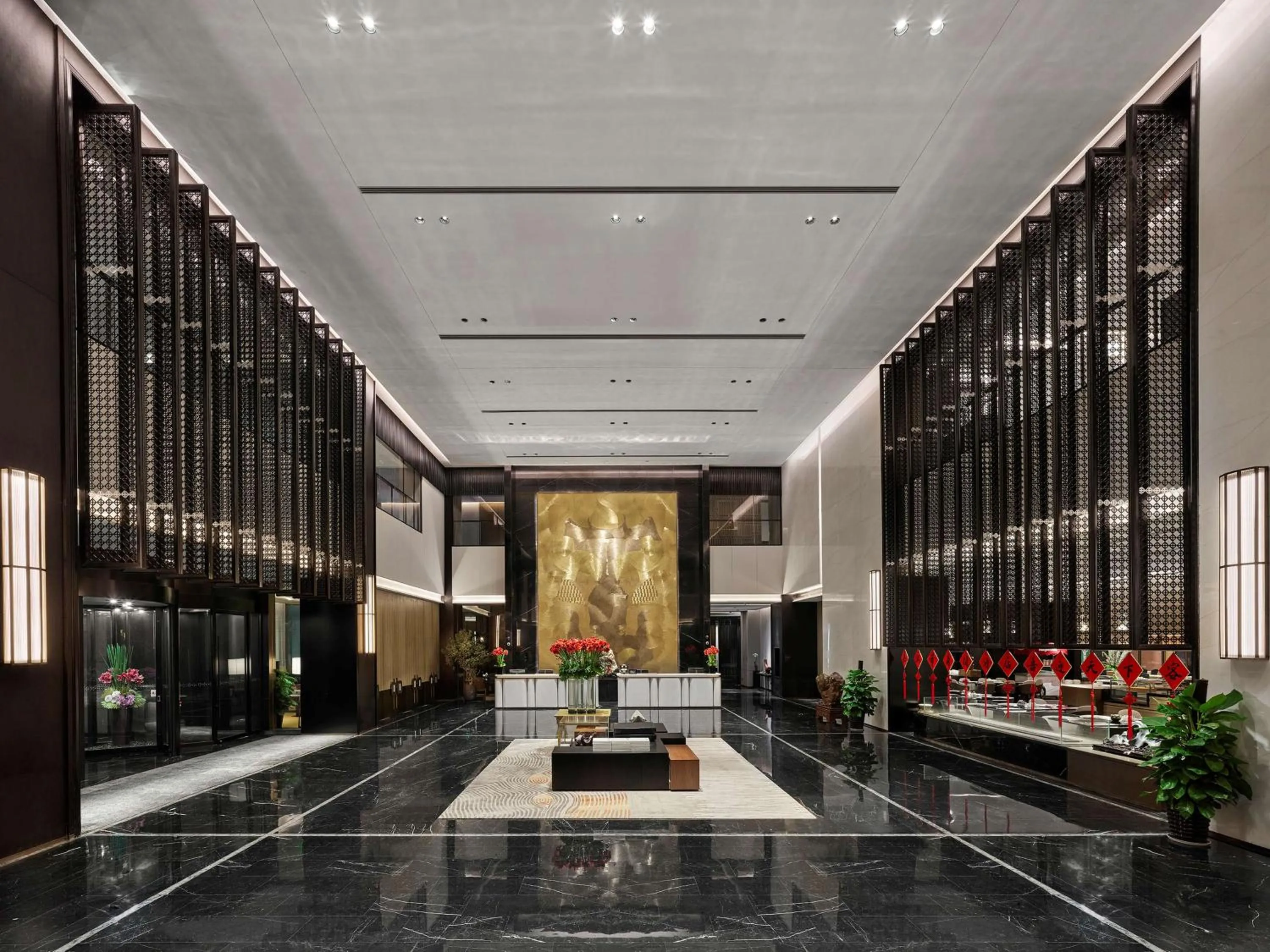 Lobby or reception in Hilton Jiaxing