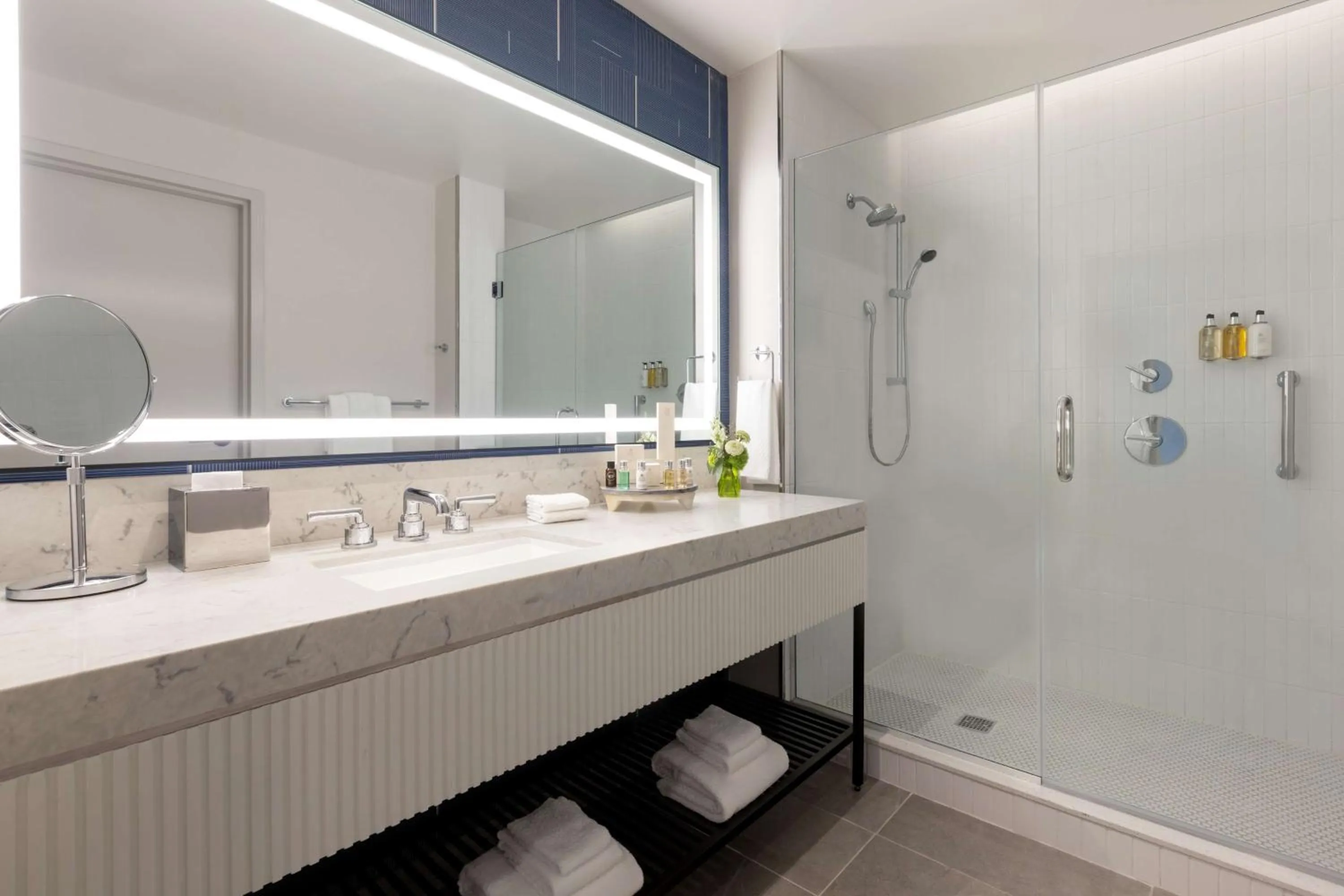 Bathroom in 106 Jefferson Huntsville, Curio Collection by Hilton