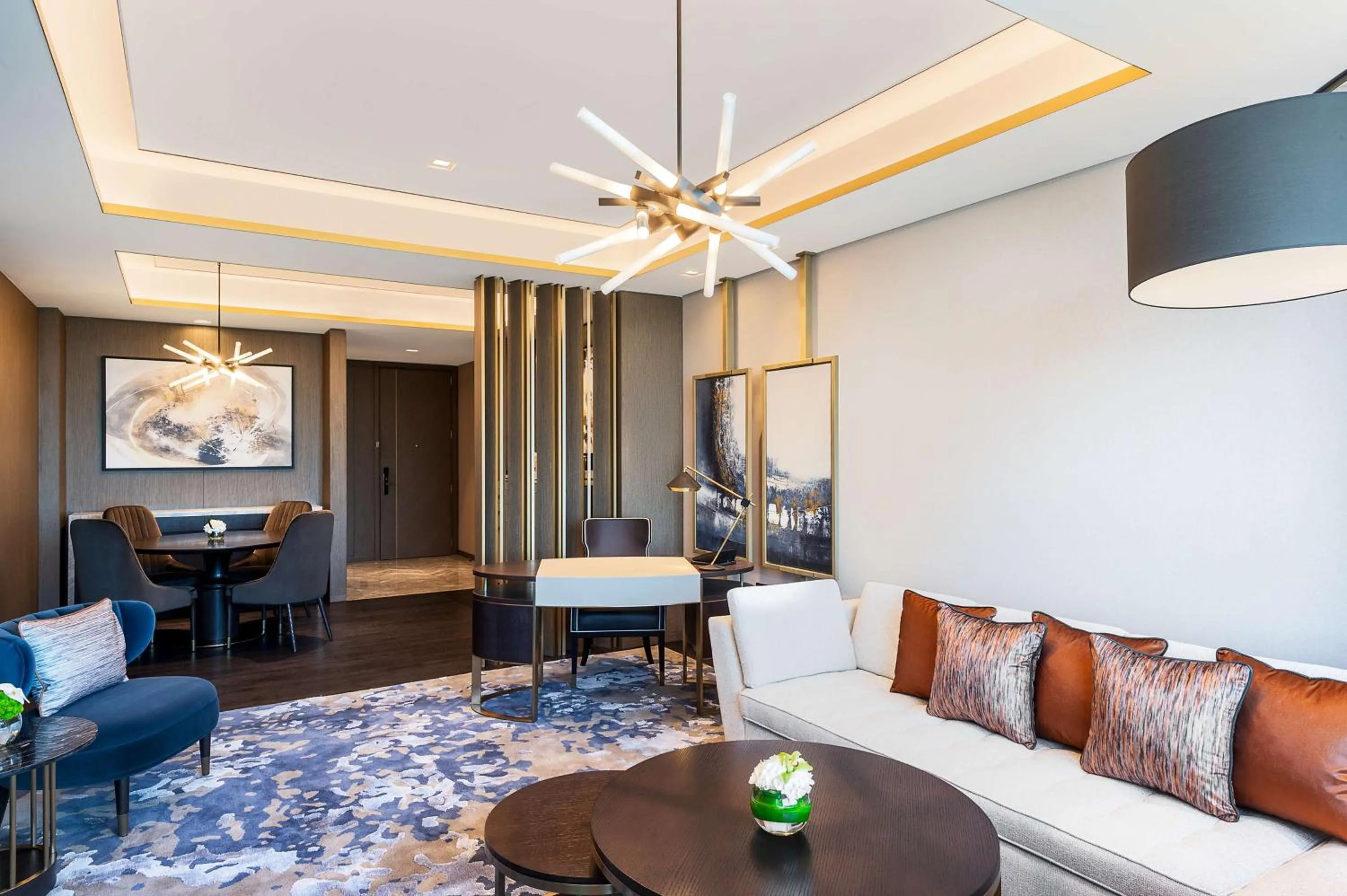 Living room in Waldorf Astoria Kuwait