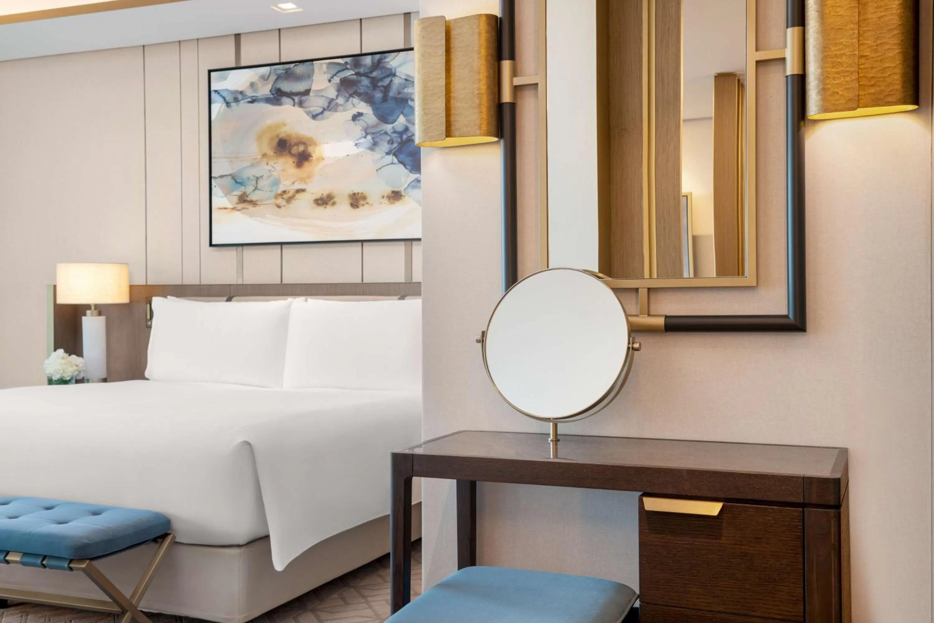 Photo of the whole room, Bed in Waldorf Astoria Kuwait