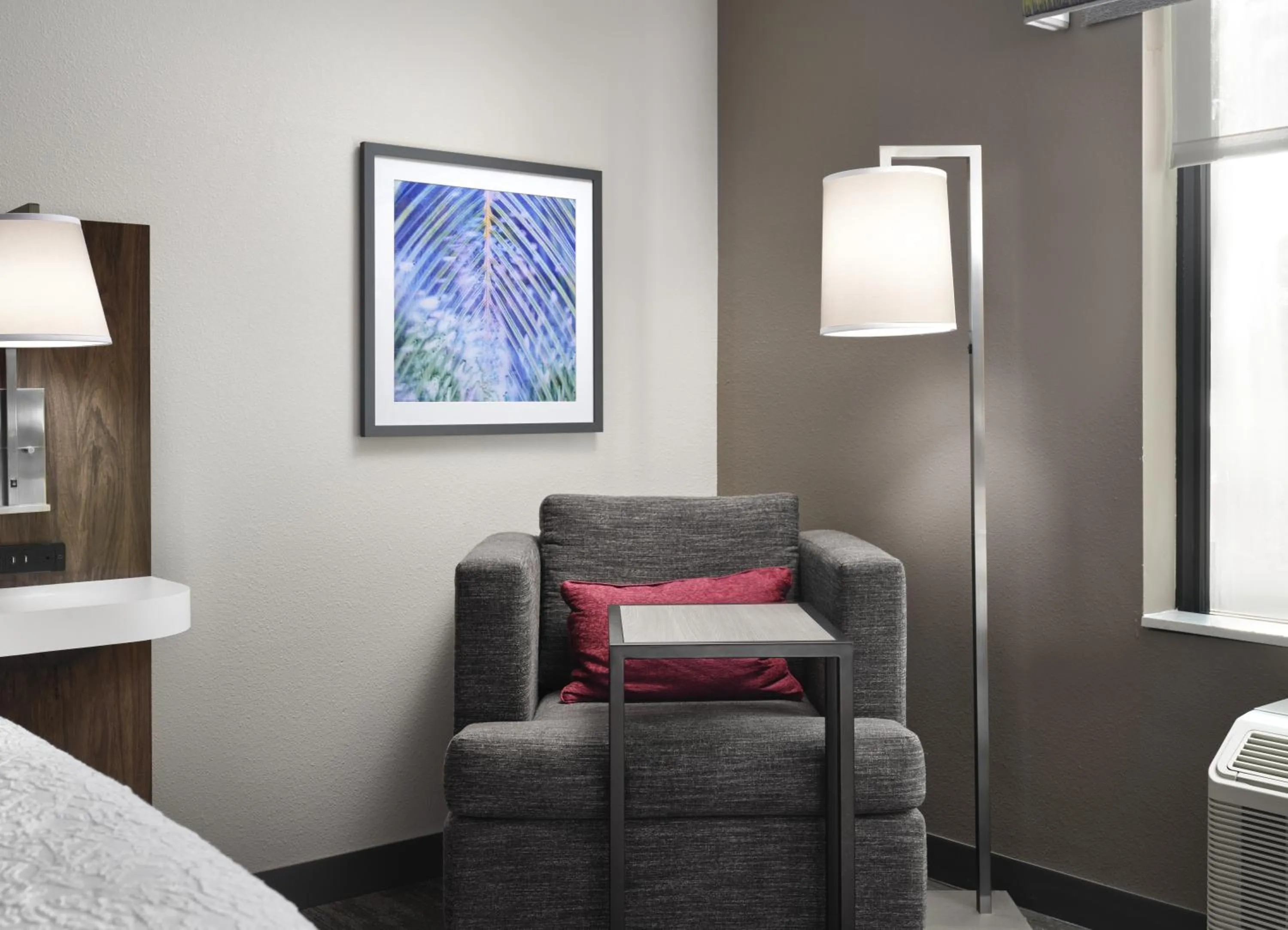 Seating area in Hampton Inn Pinellas Park St Petersburg, Fl