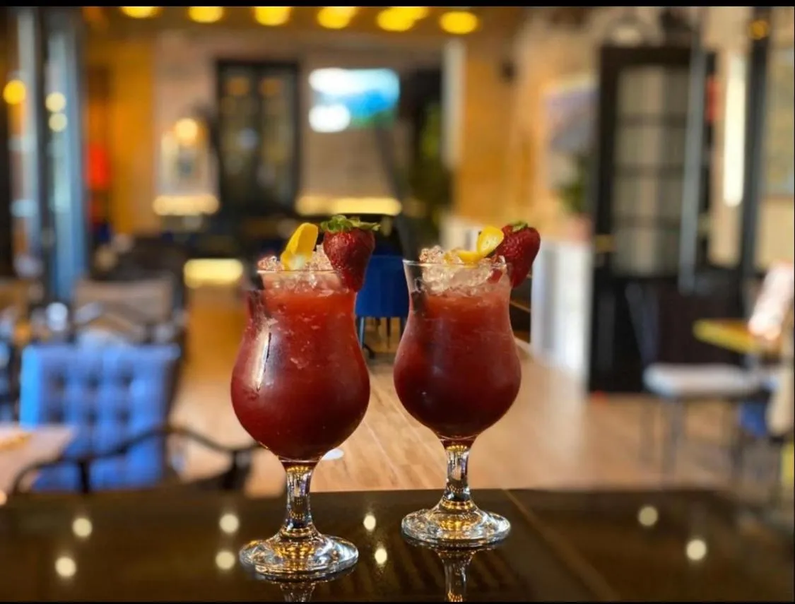 Lounge or bar in Primo Hotel