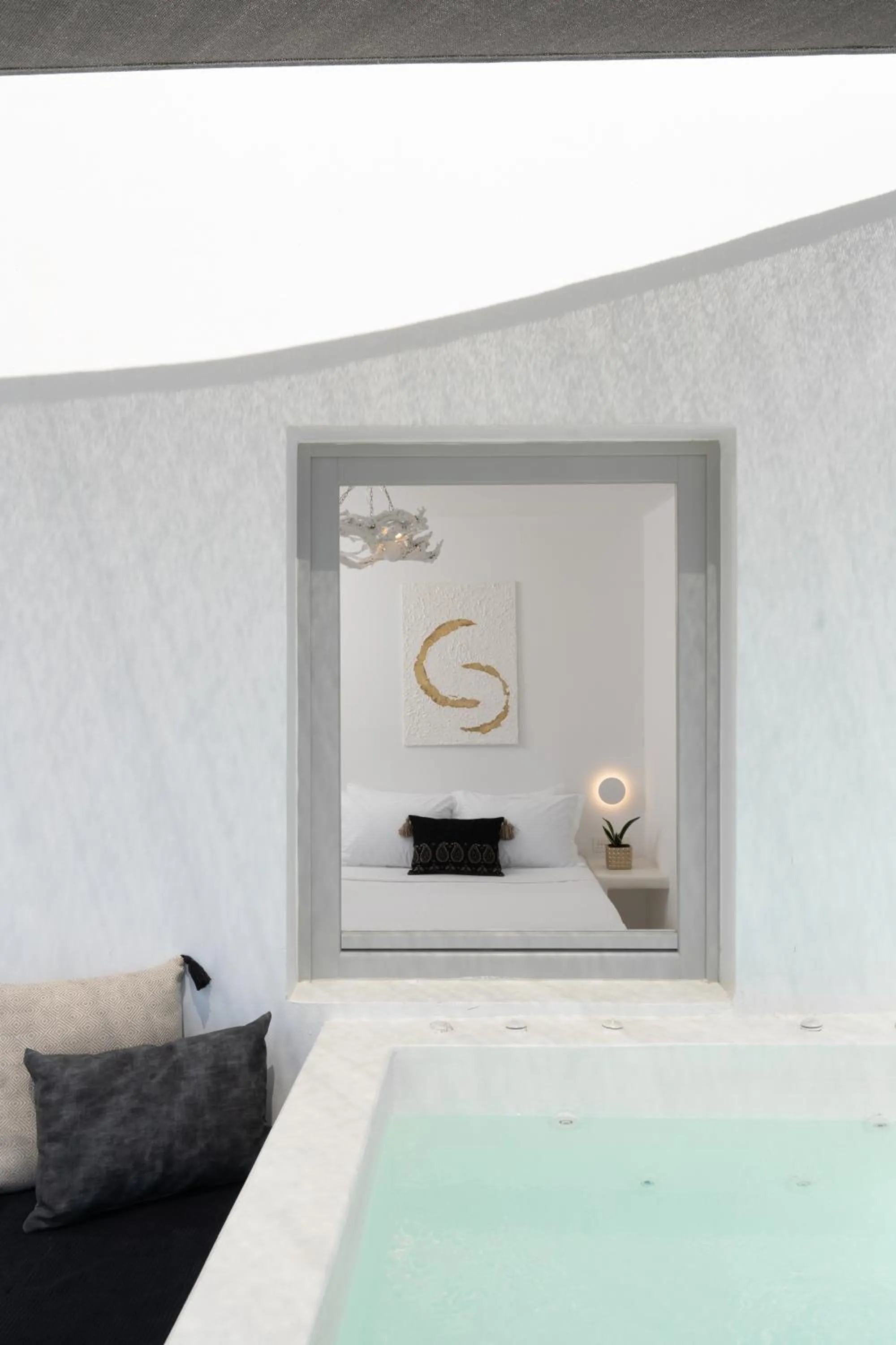 Hot Tub in Canyon Santorini