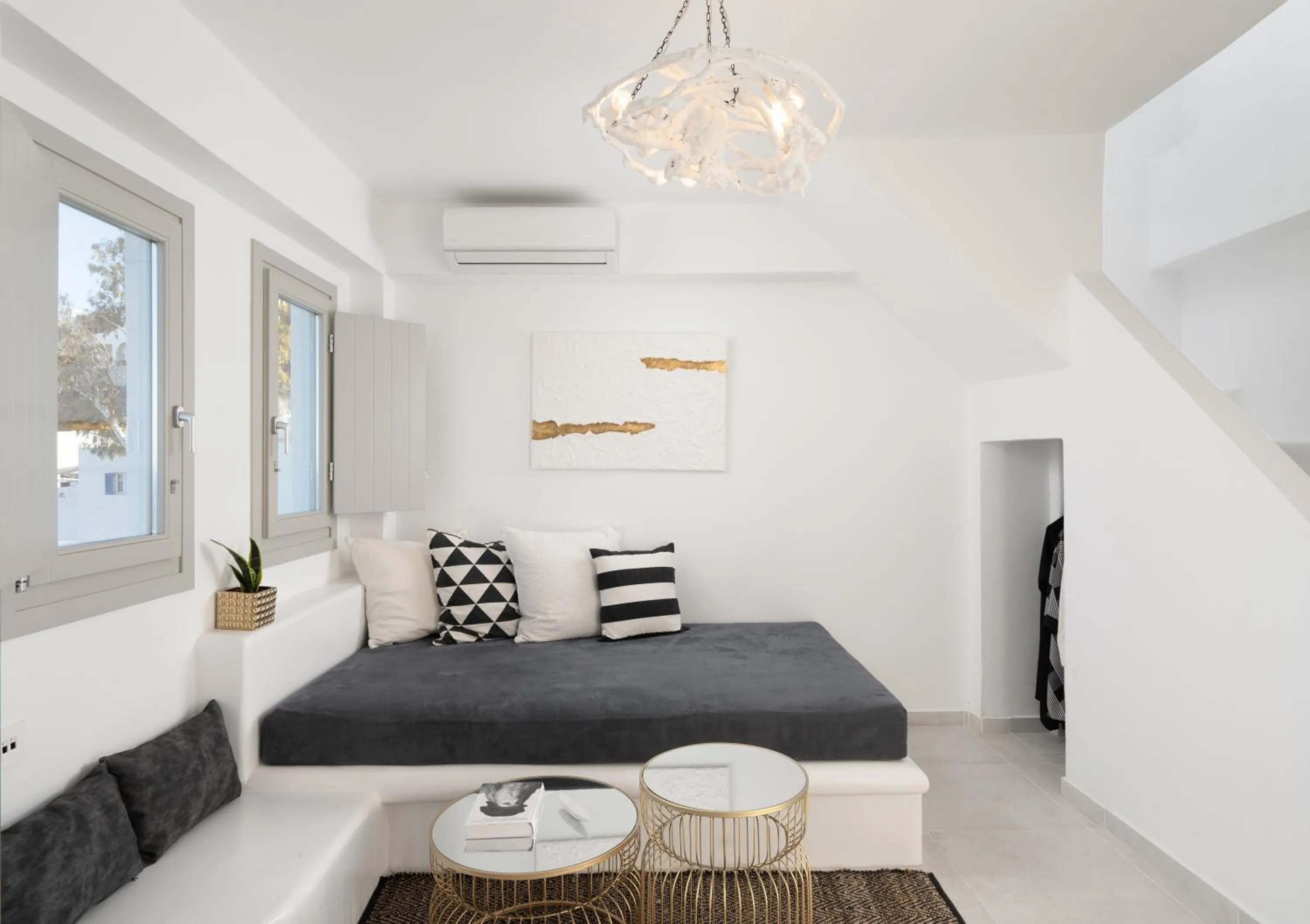 Living room in Canyon Santorini