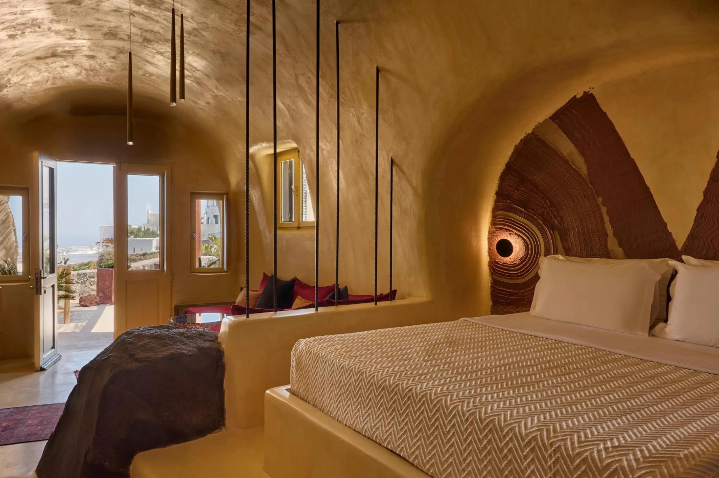 Bed in Canyon Santorini