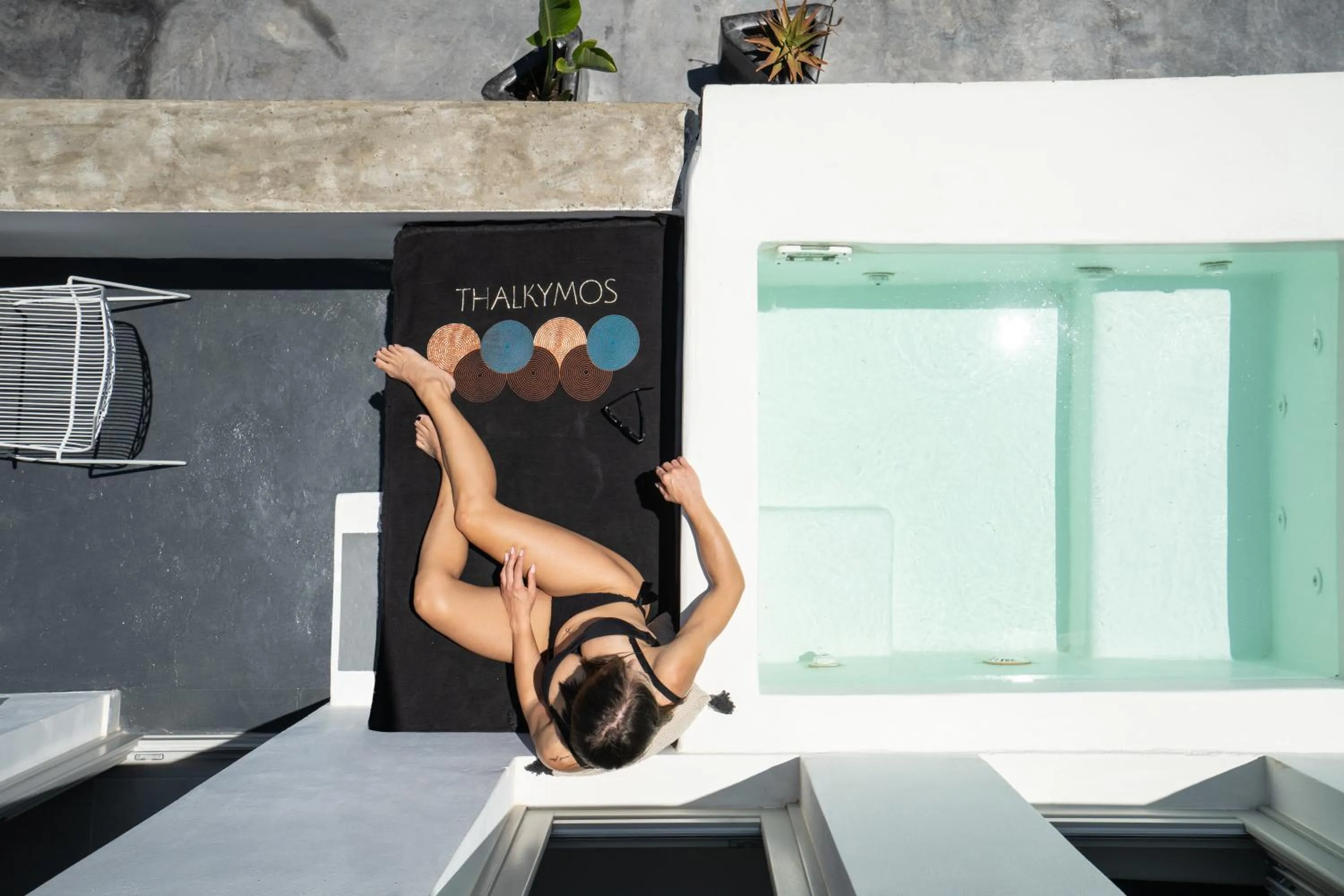 Hot Tub in Canyon Santorini