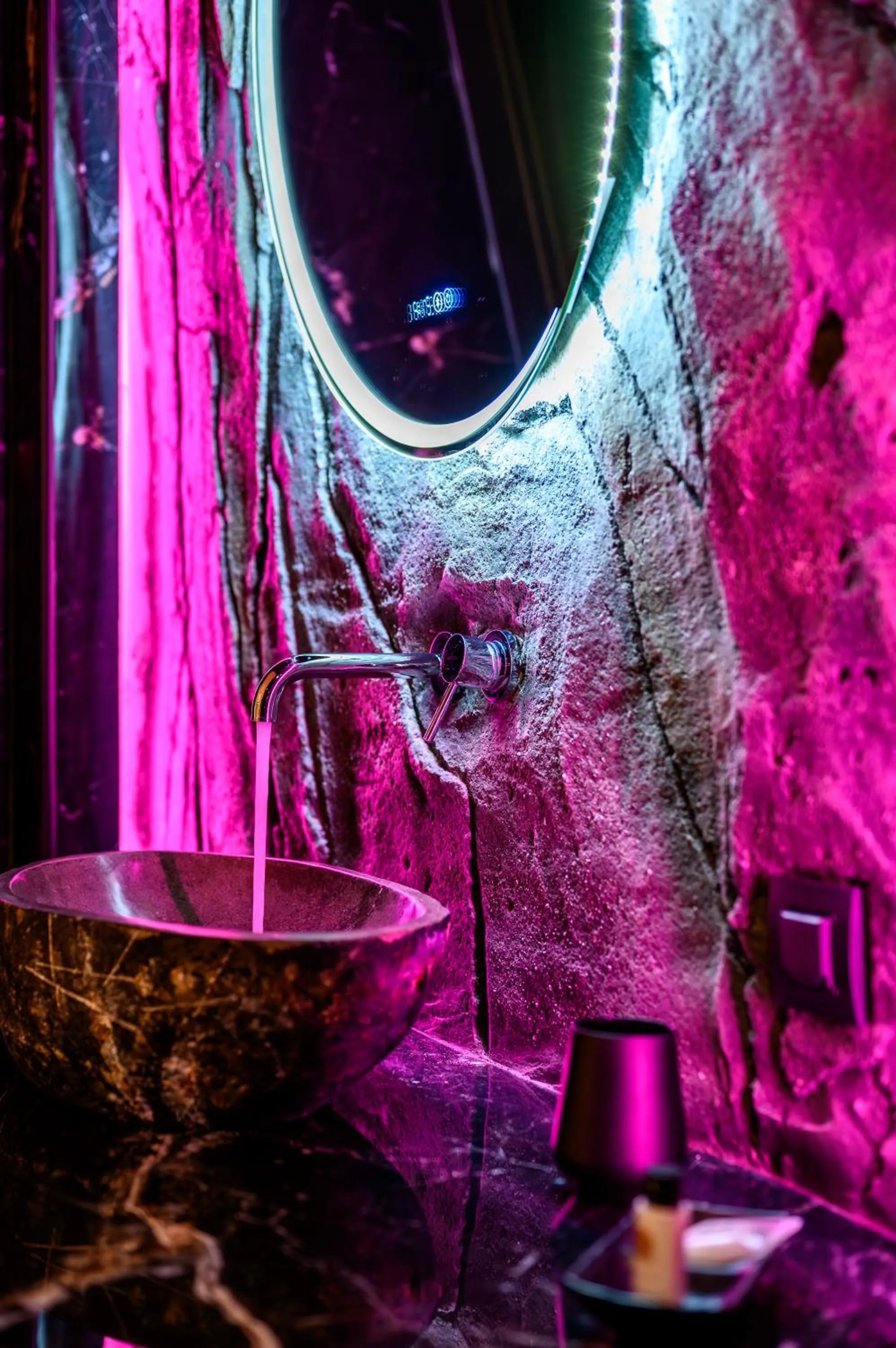 Bathroom in Canyon Santorini