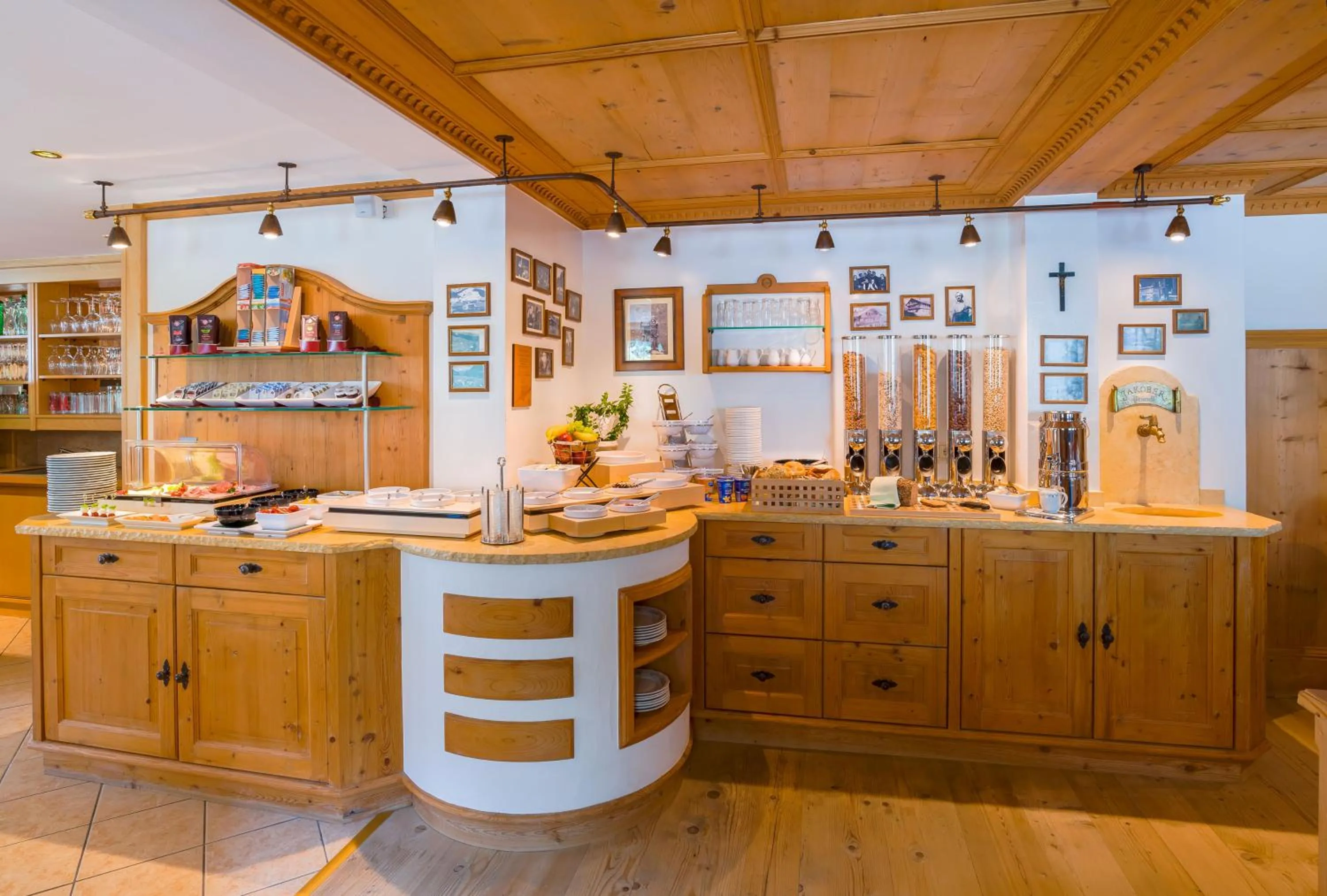 Food in Hotel-Garni Jakober - B&B und Appartements