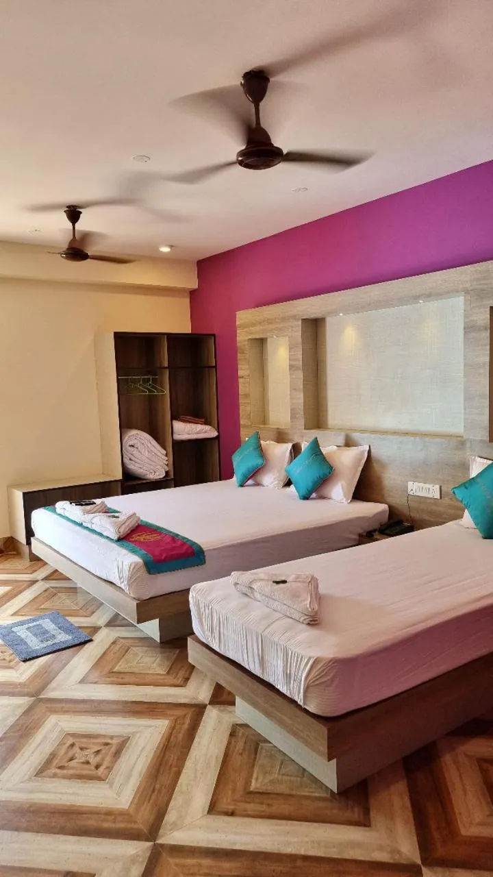 Photo of the whole room, Bed in HOTEL SHREESH (NEIL)