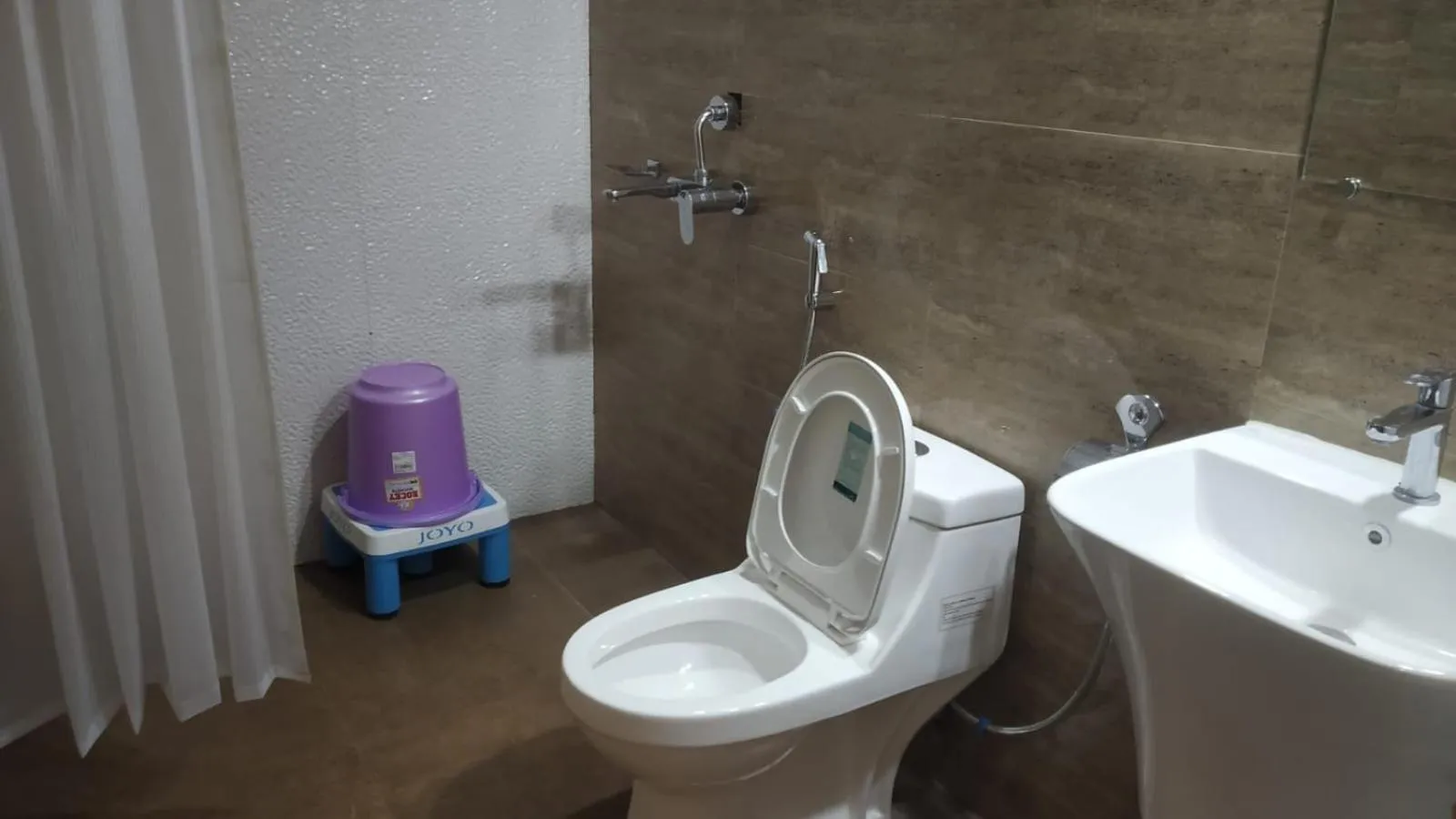 Bathroom in HOTEL SHREESH (NEIL)