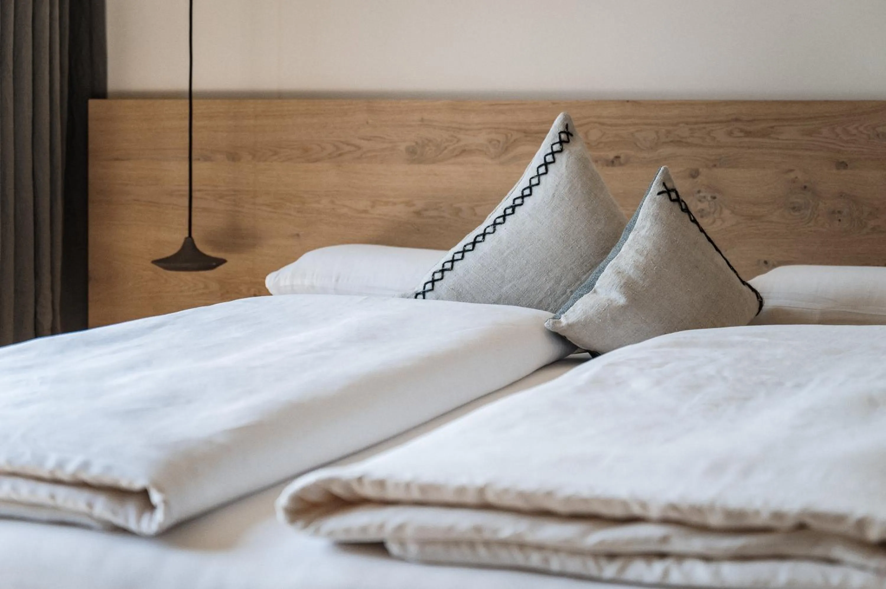 Bed in zelloon boutique hotel