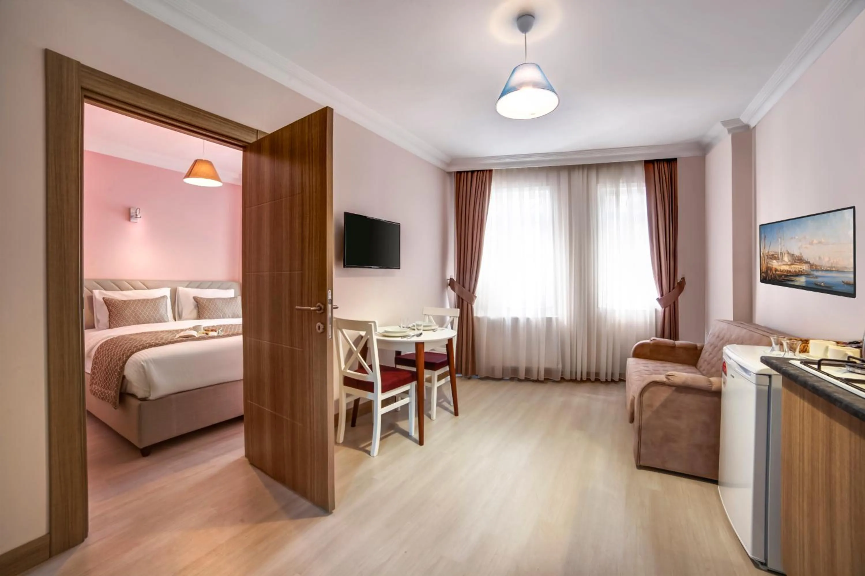 TV and multimedia, Bed in SEVEN ROSES APART HOTEL
