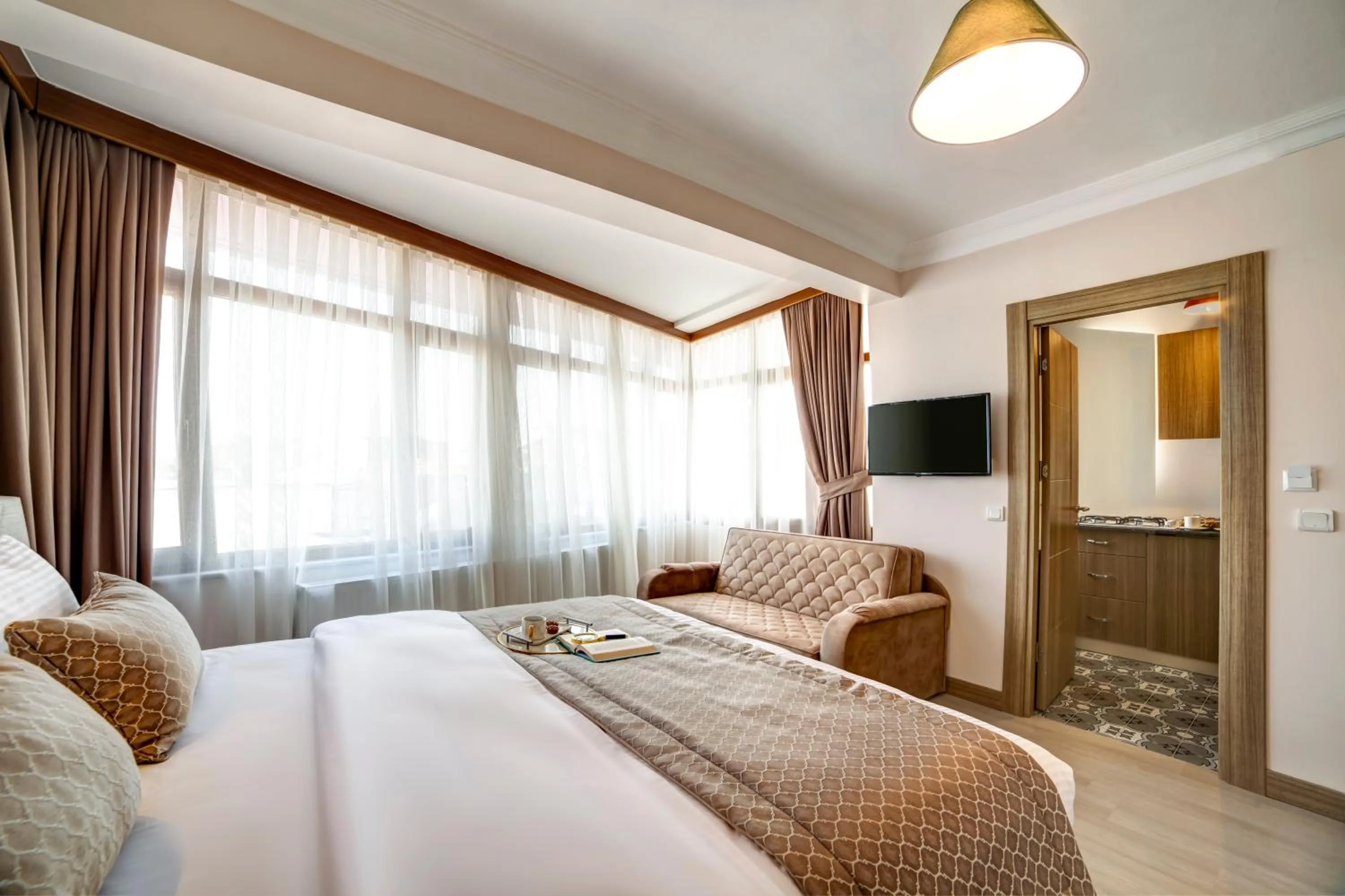 Photo of the whole room, Bed in SEVEN ROSES APART HOTEL