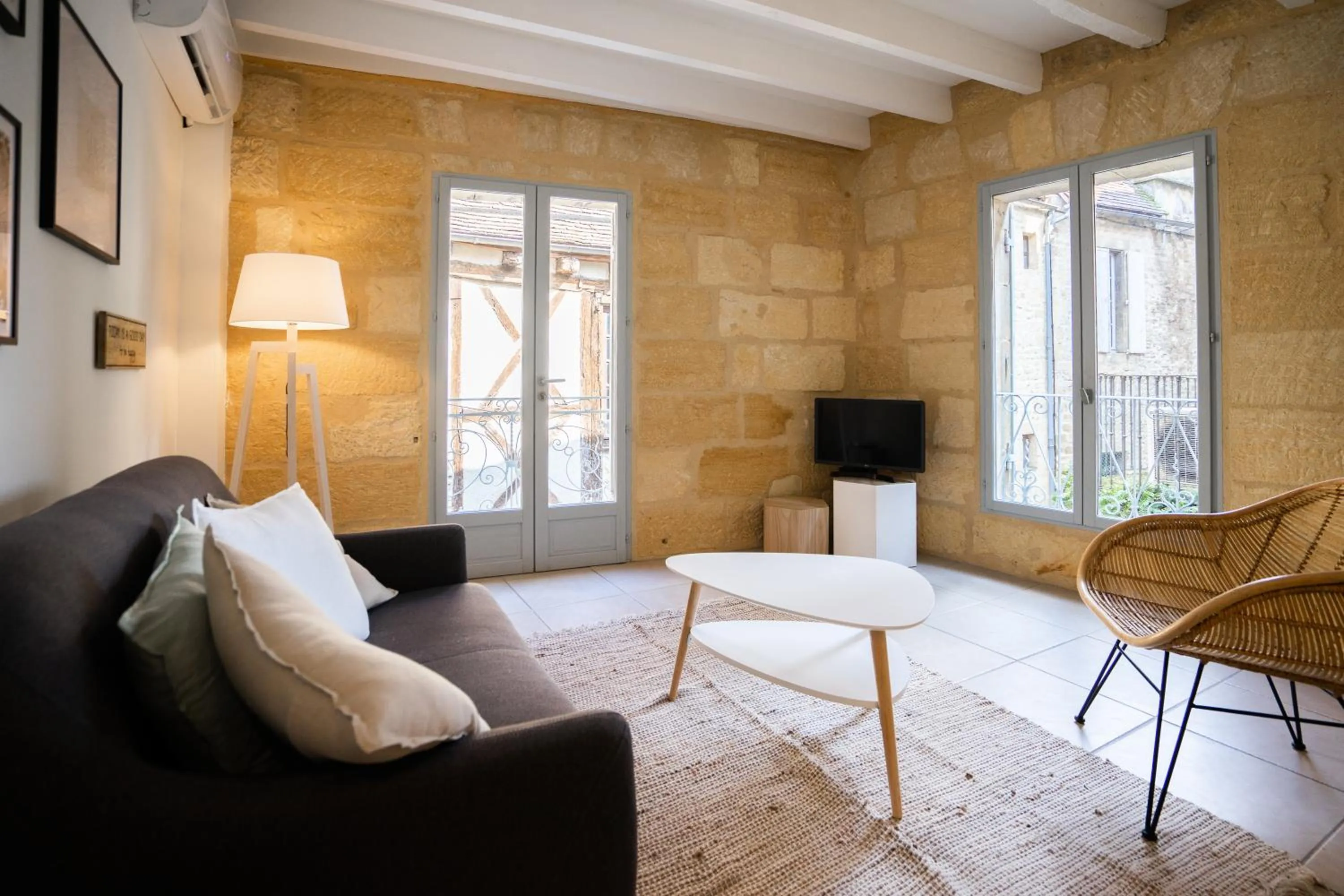Living room in La Mesange de Sarlat