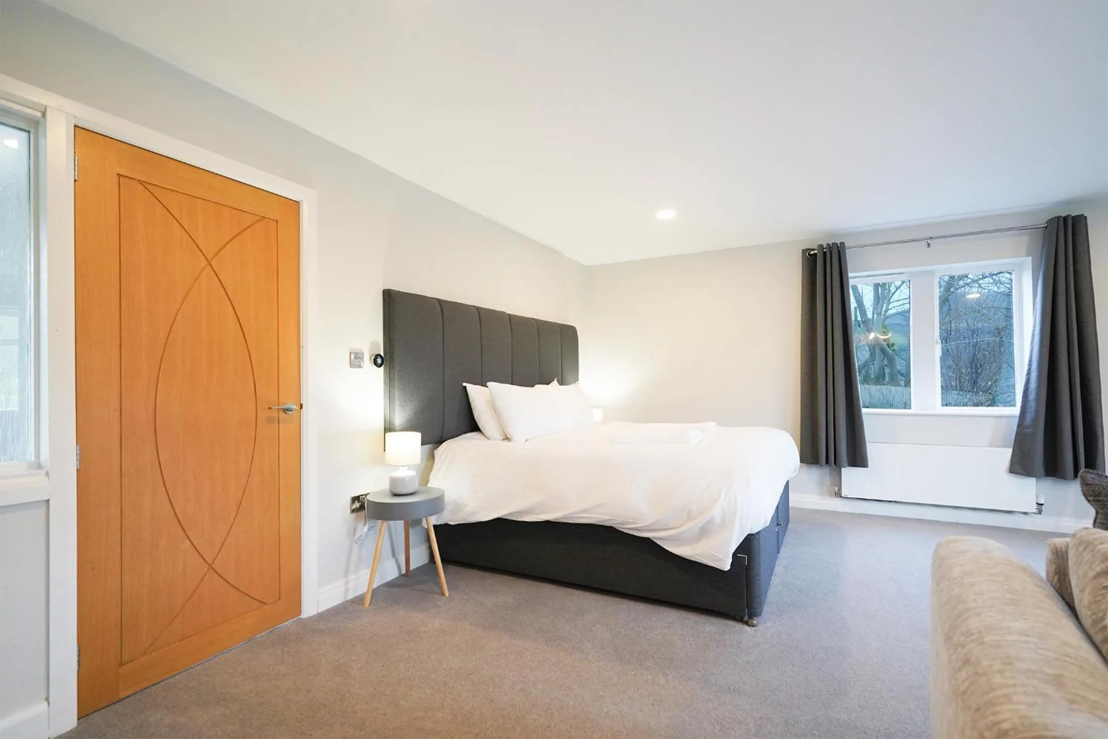 Bed in Cheshire Mews