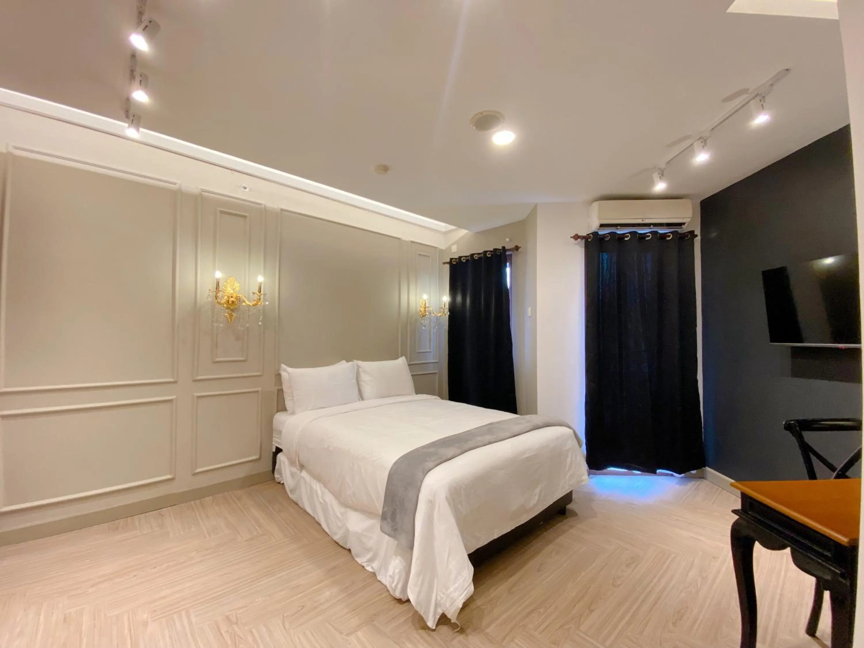 Bed in youre at - The Majesty Apartment