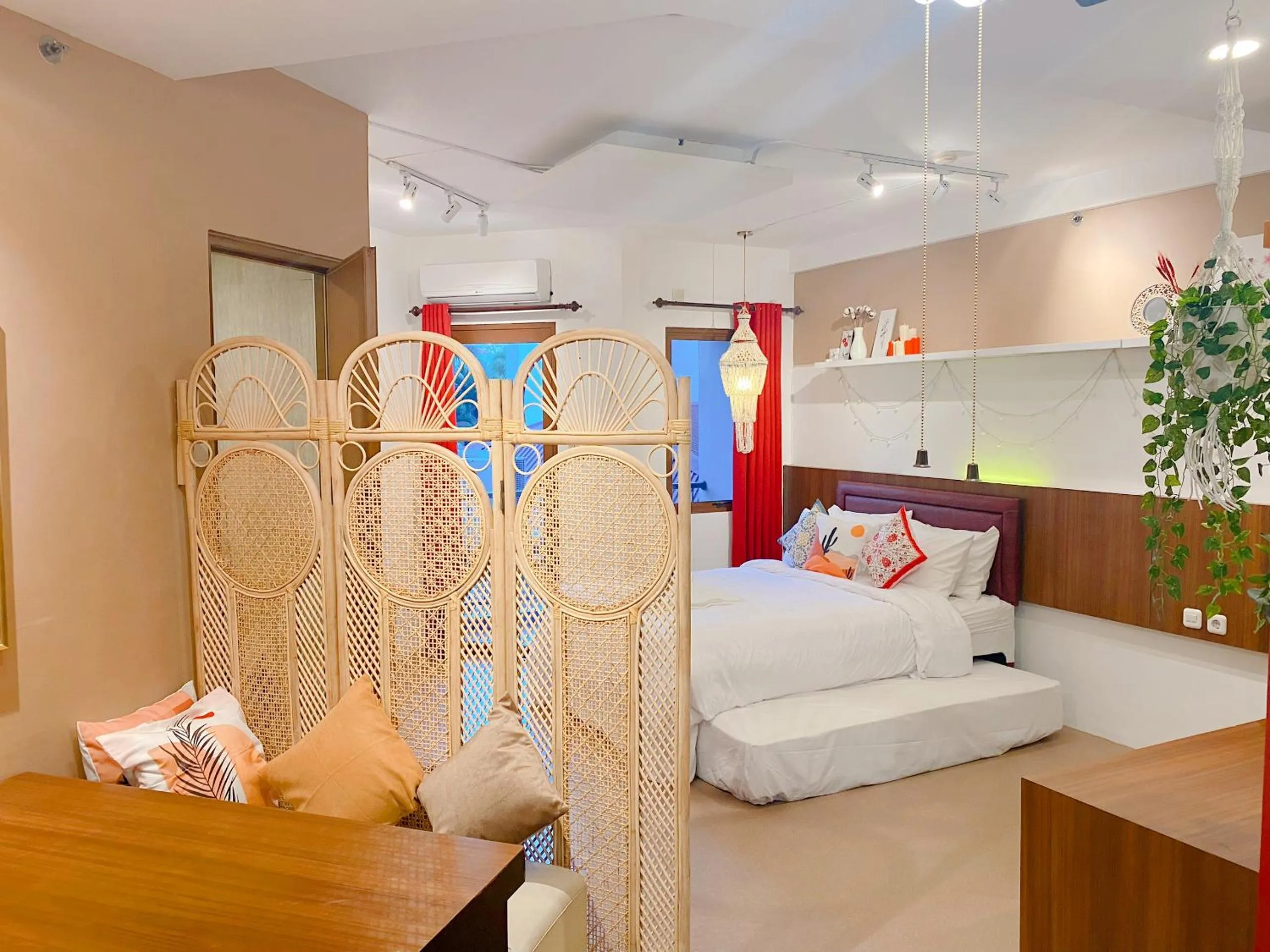 Bed in youre at - The Majesty Apartment